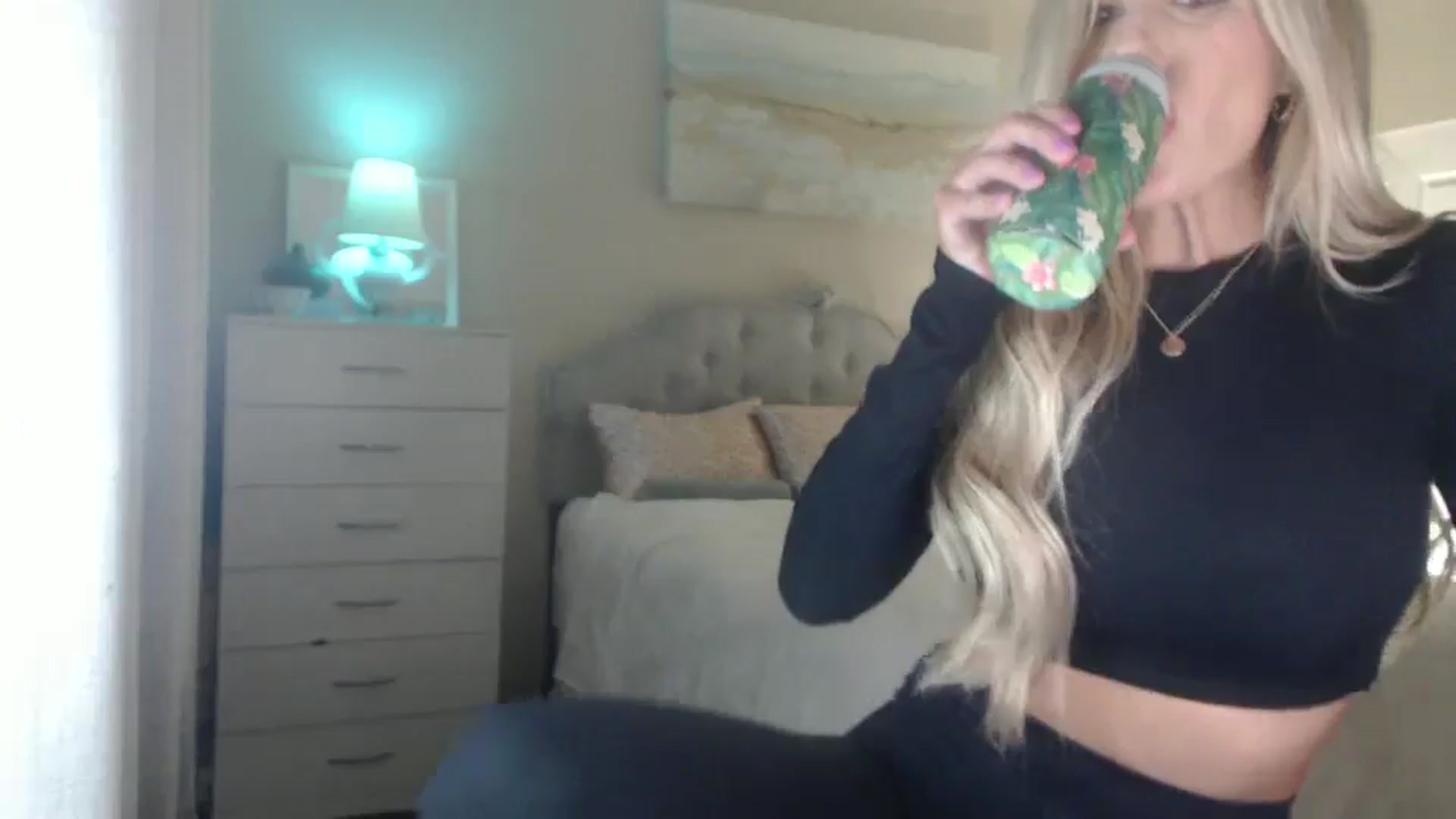 Gallery image thumbnail from Queen_bambii's myfreecams stream on, 09/24/2024, 06:01 image 5 of 20