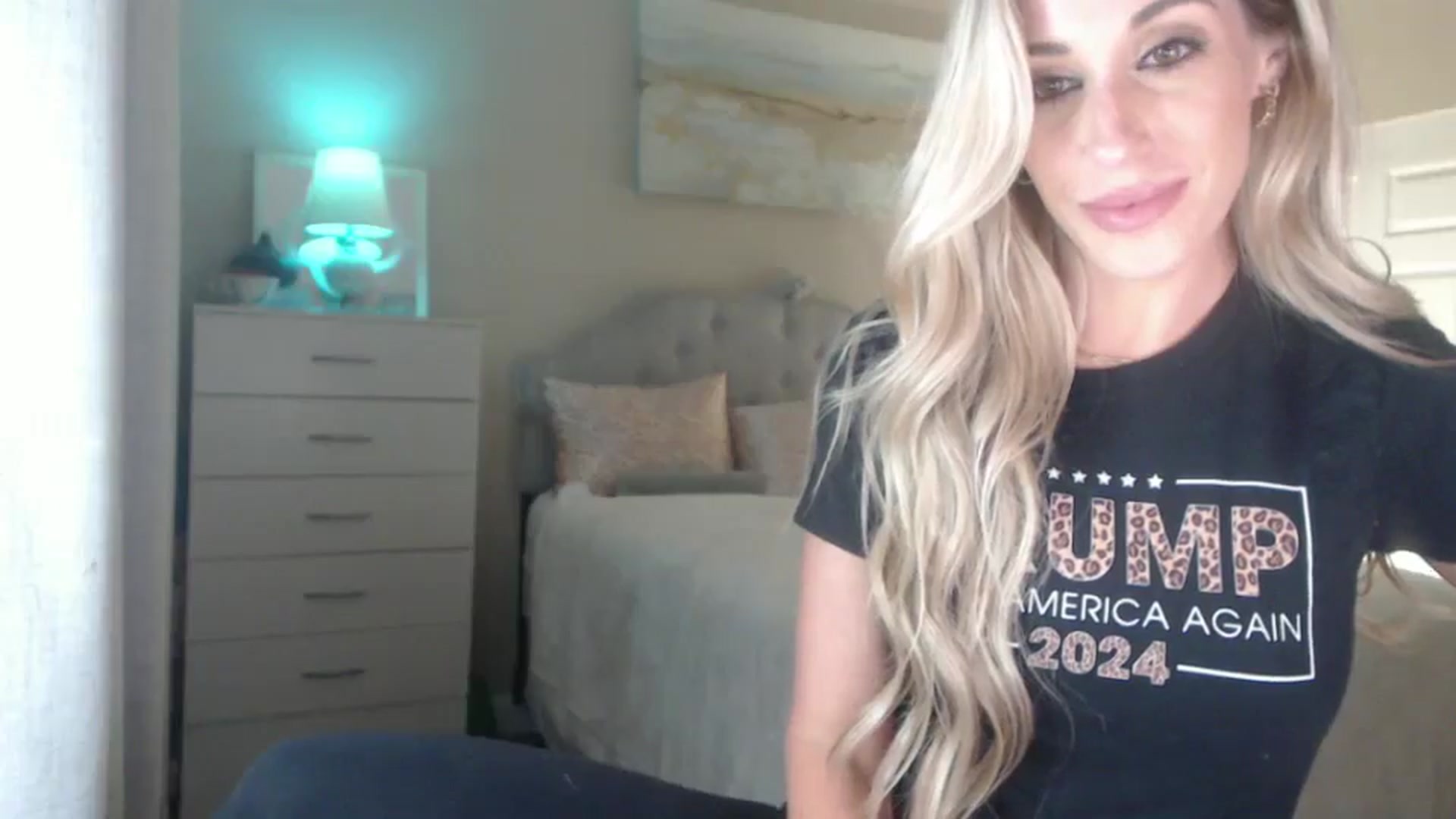 Gallery image thumbnail from Queen_bambii's myfreecams stream on, 09/26/2024, 07:55 image 18 of 20