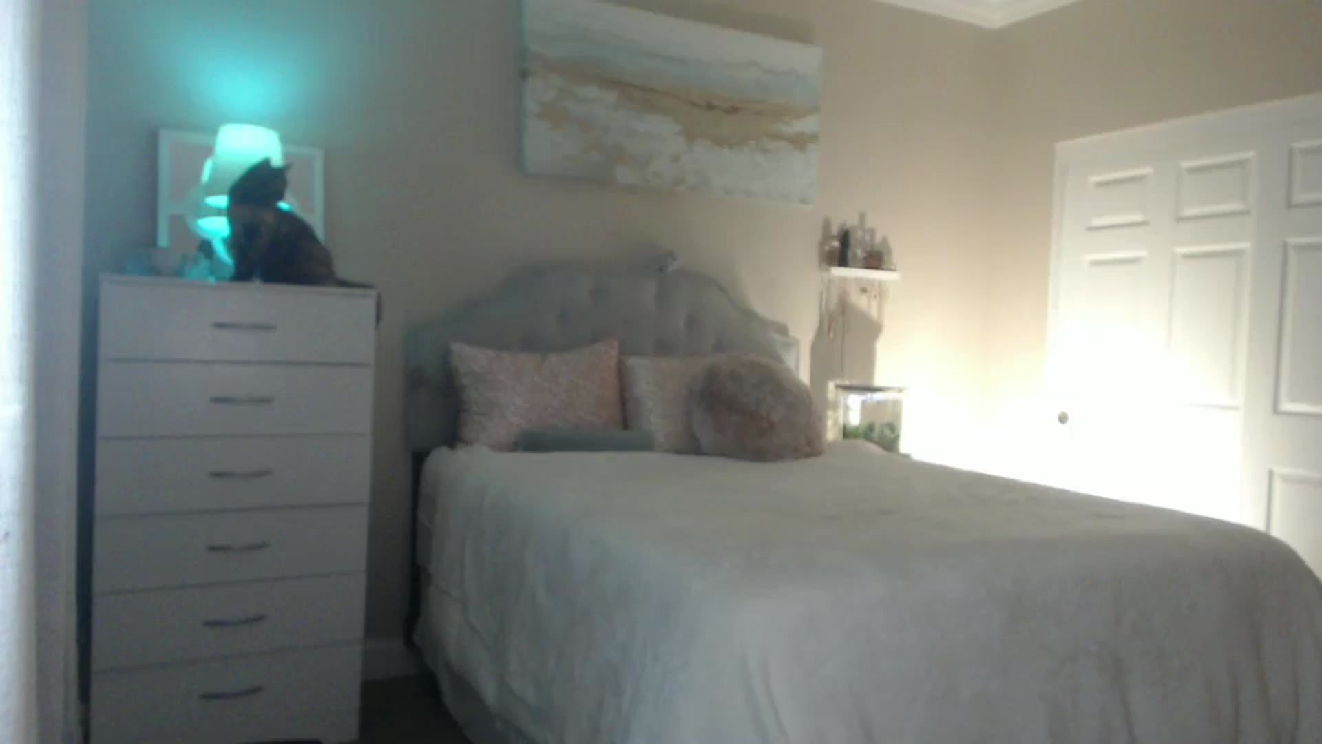 Gallery image thumbnail from Queen_bambii's myfreecams stream on, 09/28/2024, 07:32 image 10 of 20