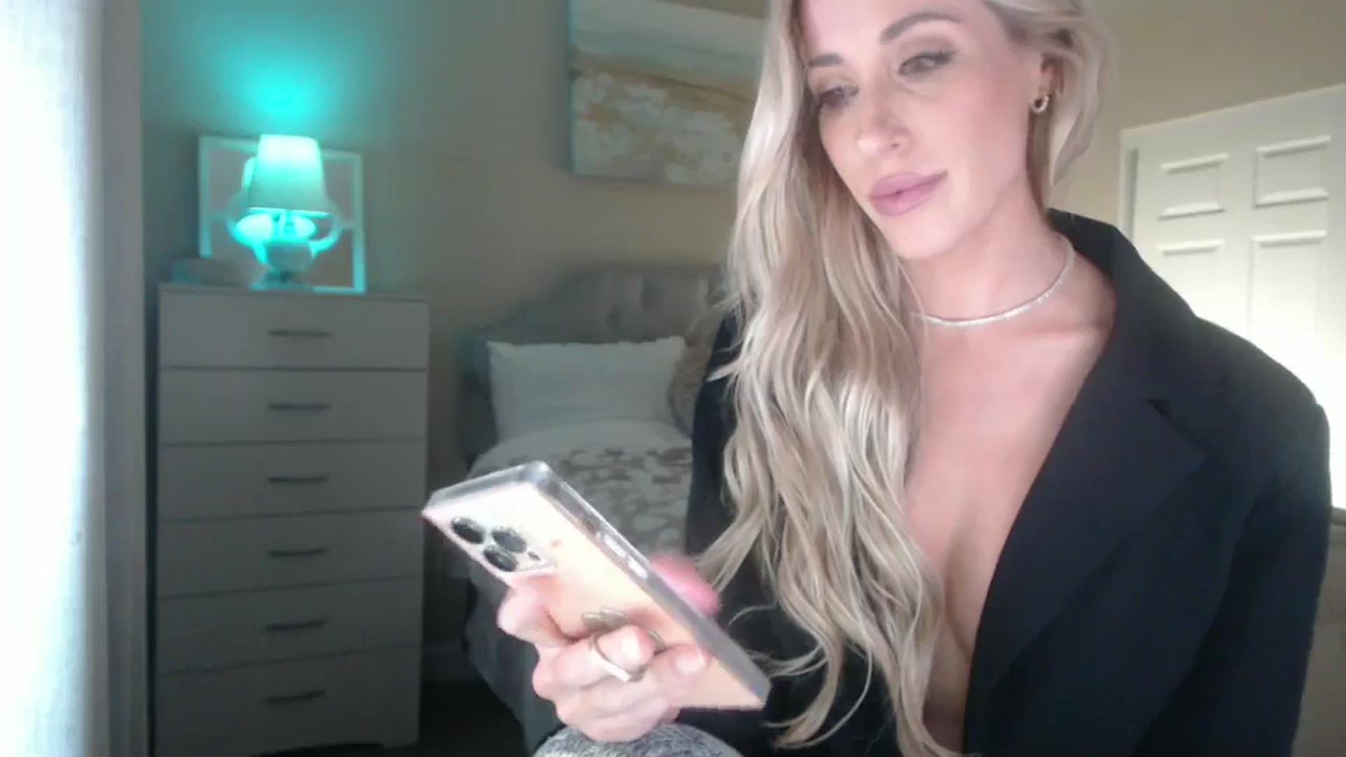 Gallery image thumbnail from Queen_bambii's myfreecams stream on, 11/03/2024, 06:07 image 20 of 20