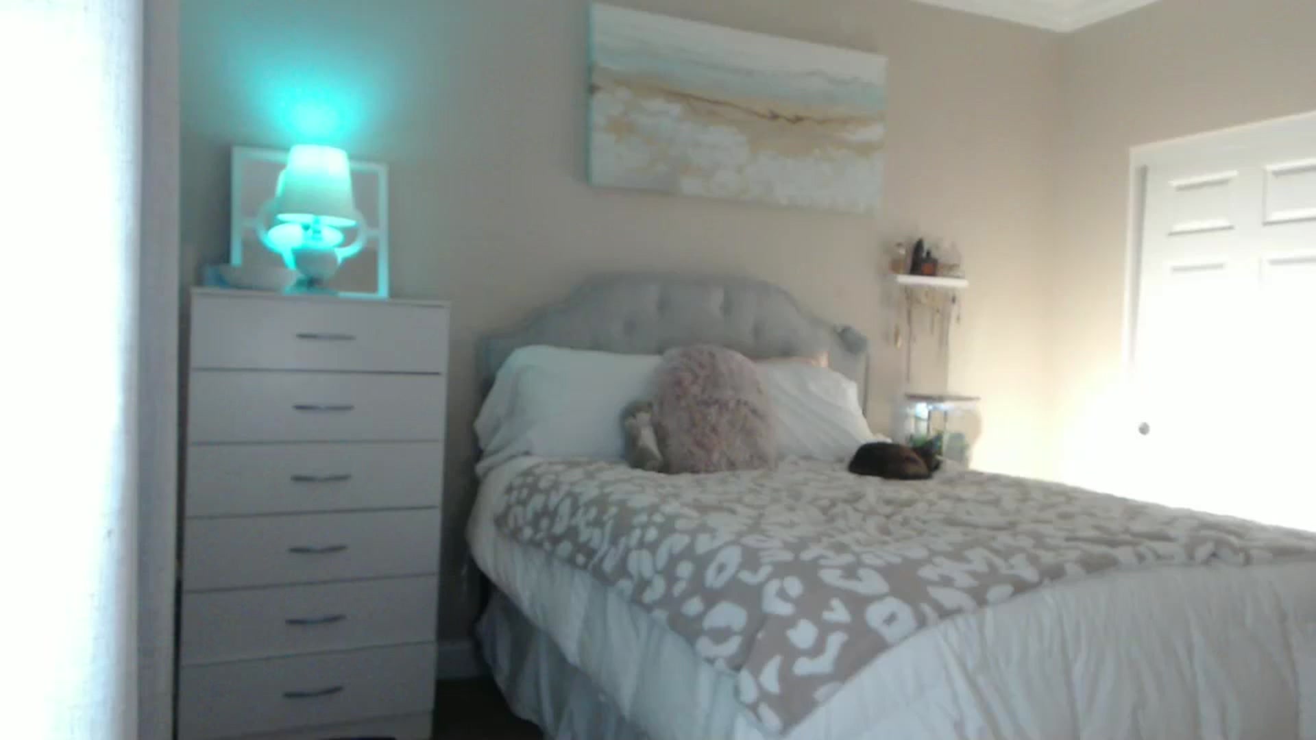 Gallery image thumbnail from Queen_bambii's myfreecams stream on, 11/08/2024, 07:34 image 12 of 20