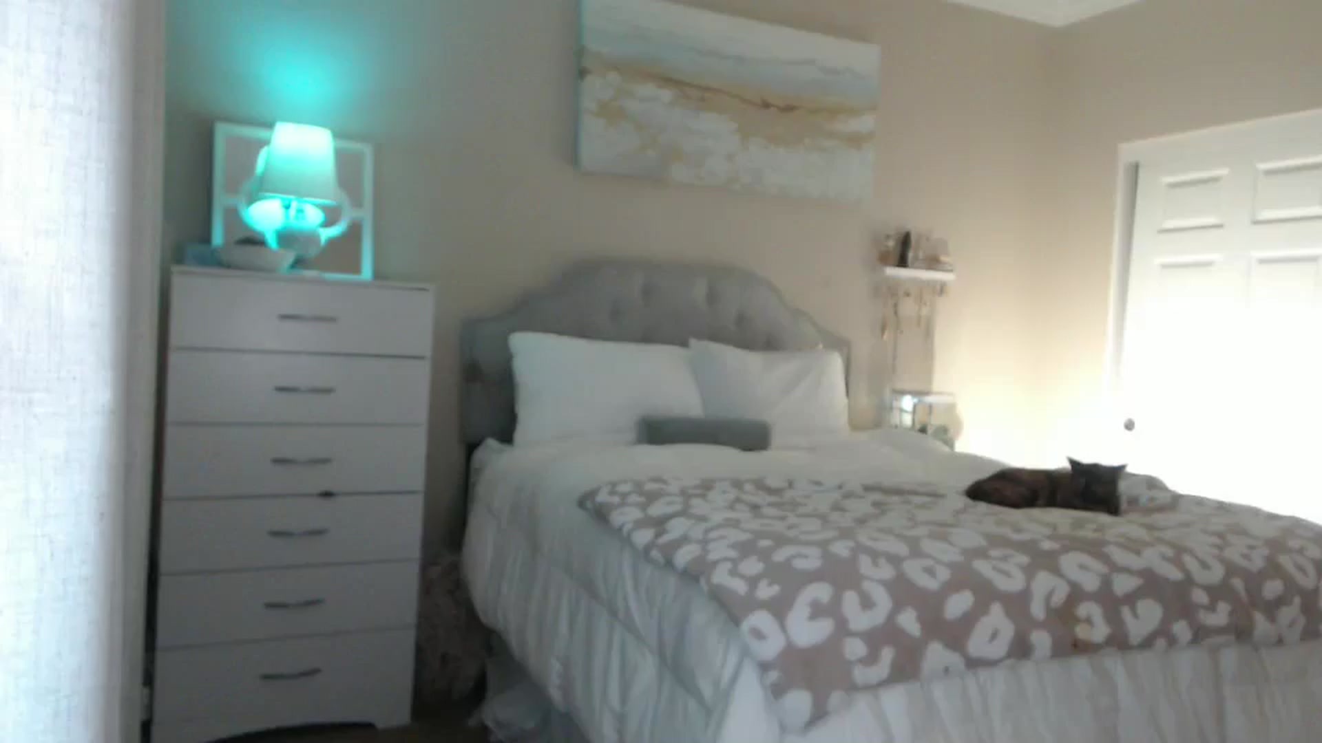 Gallery image thumbnail from Queen_bambii's myfreecams stream on, 11/16/2024, 09:13 image 5 of 20