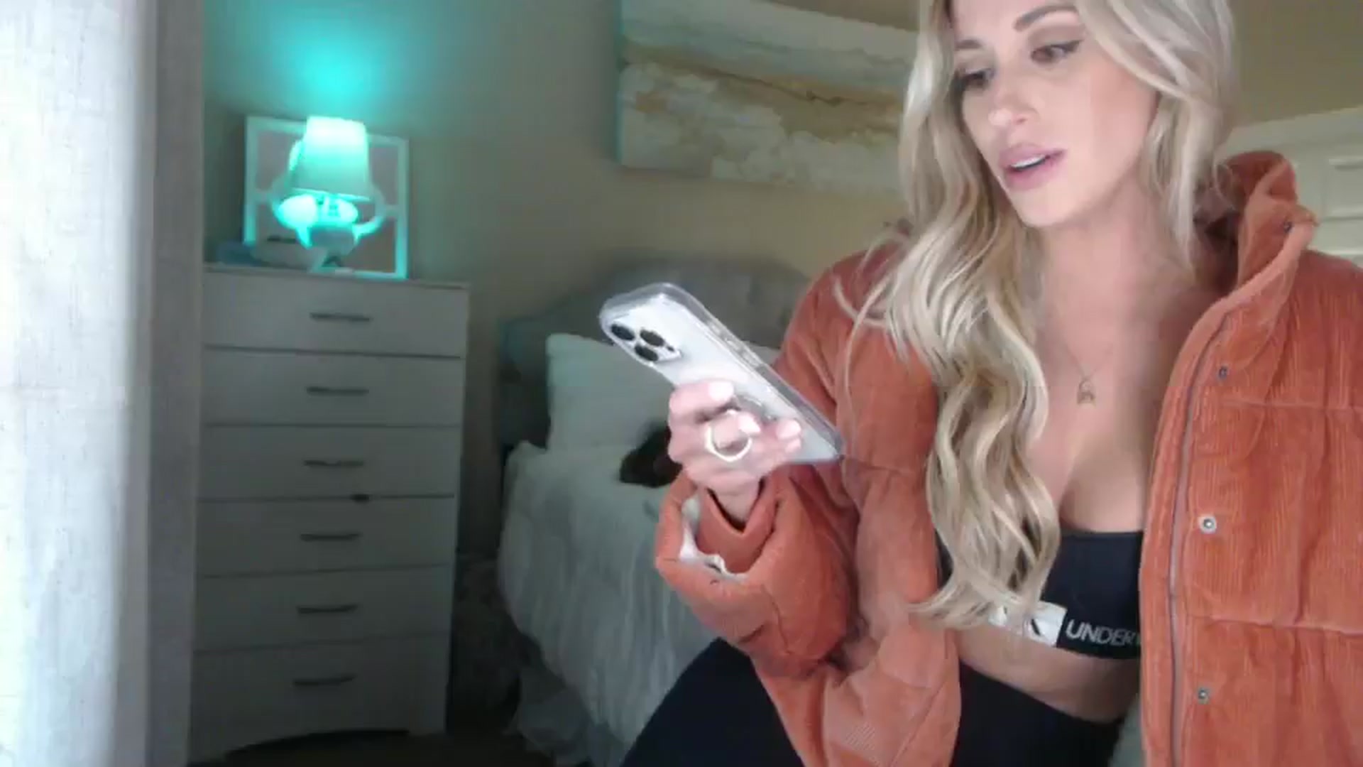 Gallery image thumbnail from Queen_bambii's myfreecams stream on, 11/16/2024, 09:13 image 20 of 20