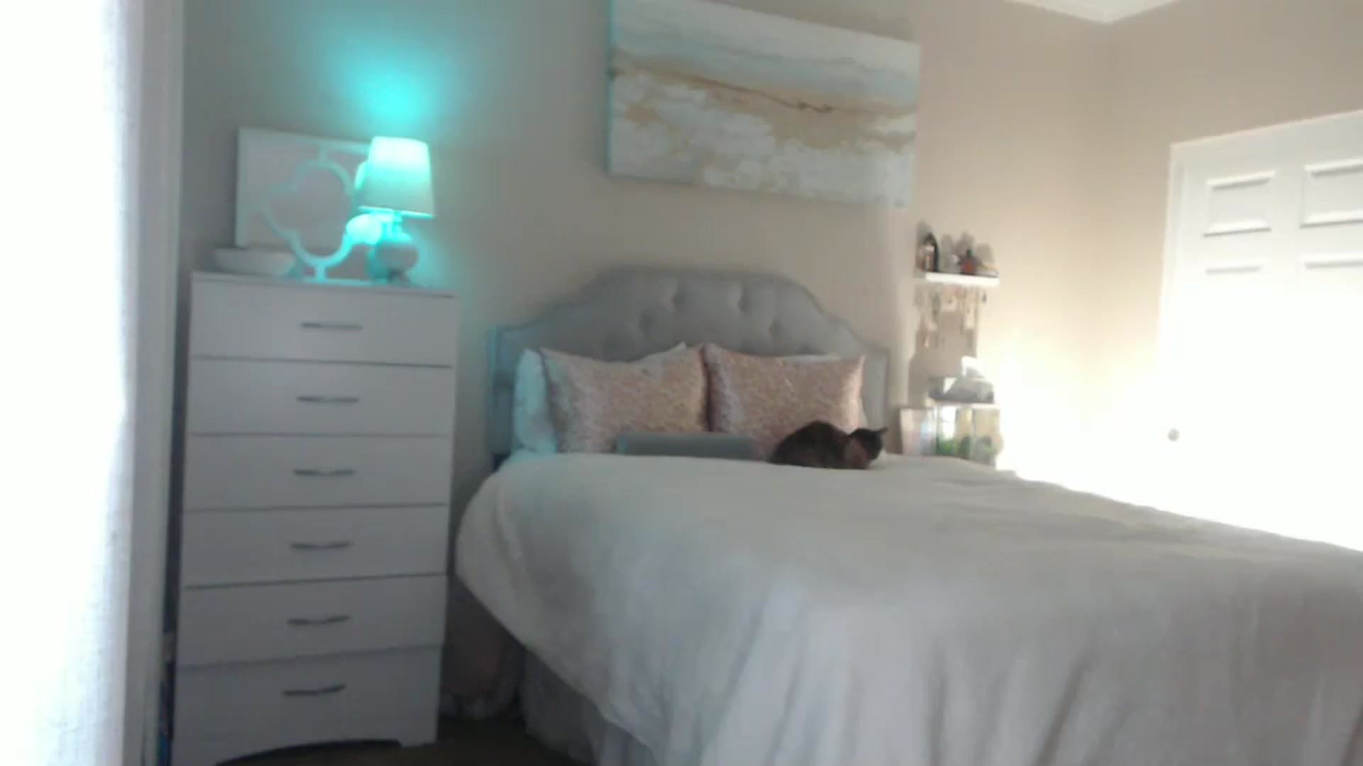 Gallery image thumbnail from Queen_bambii's myfreecams stream on, 11/30/2024, 07:04 image 14 of 20