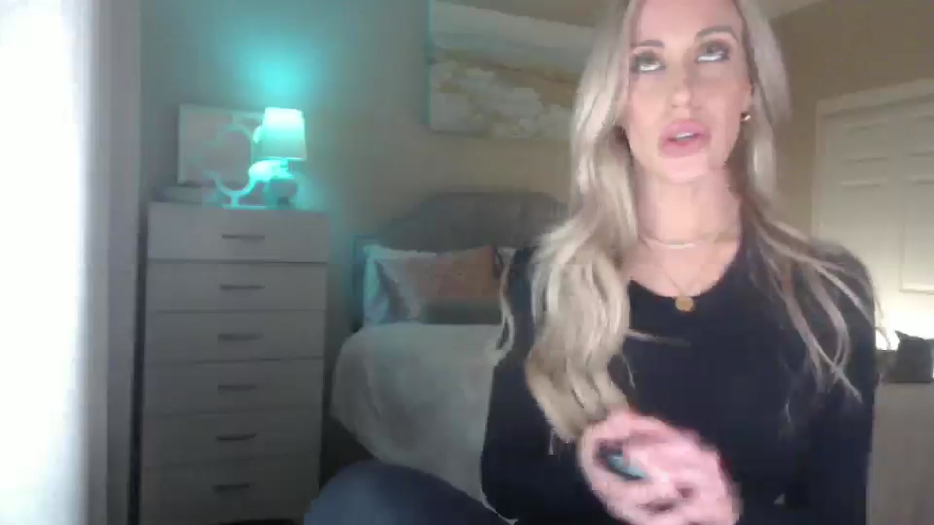 Gallery image thumbnail from Queen_bambii's myfreecams stream on, 12/02/2024, 05:53 image 20 of 20