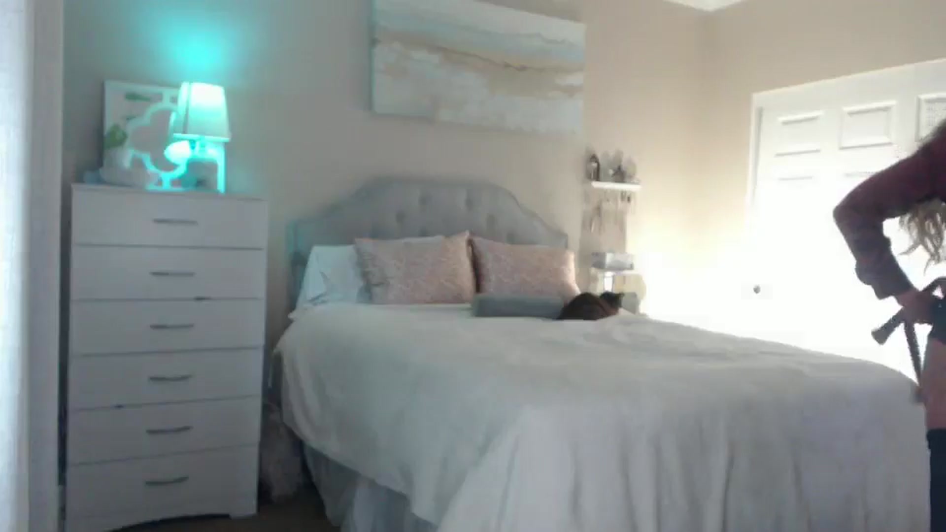 Gallery image thumbnail from Queen_bambii's myfreecams stream on, 12/20/2024, 05:17 image 20 of 20