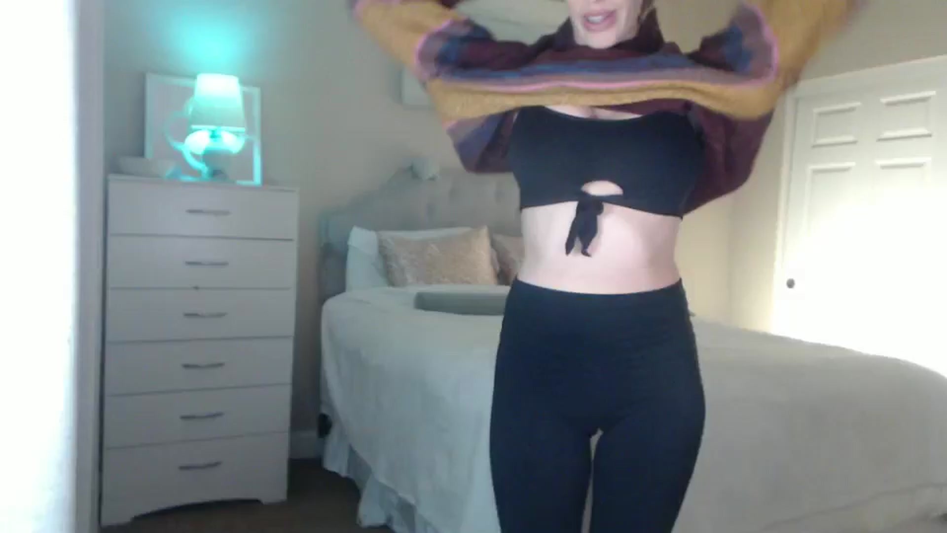 Gallery image thumbnail from Queen_bambii's myfreecams stream on, 01/08/2025, 08:41 image 19 of 20