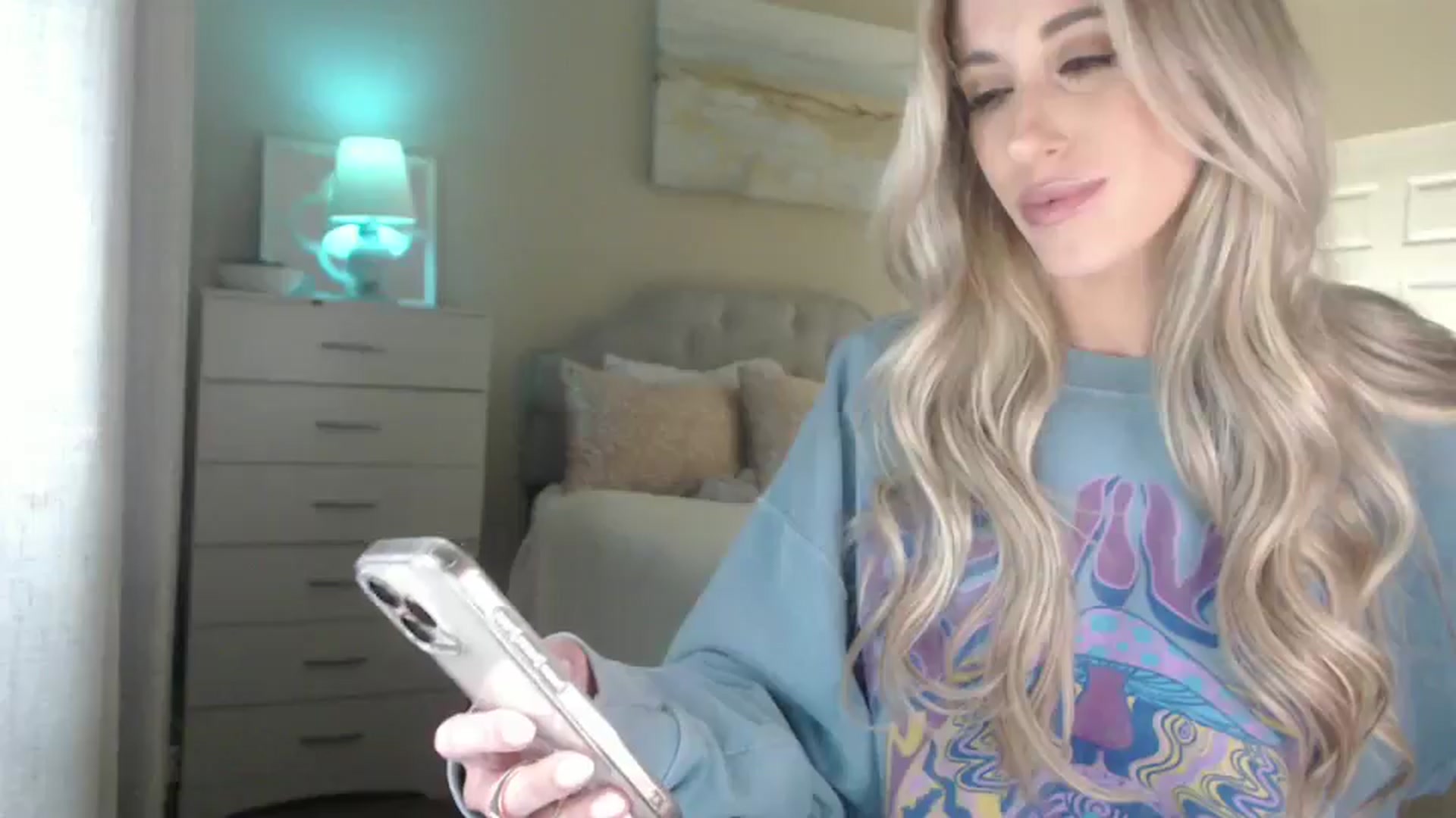 Gallery image thumbnail from Queen_bambii's myfreecams stream on, 01/14/2025, 07:43 image 11 of 20