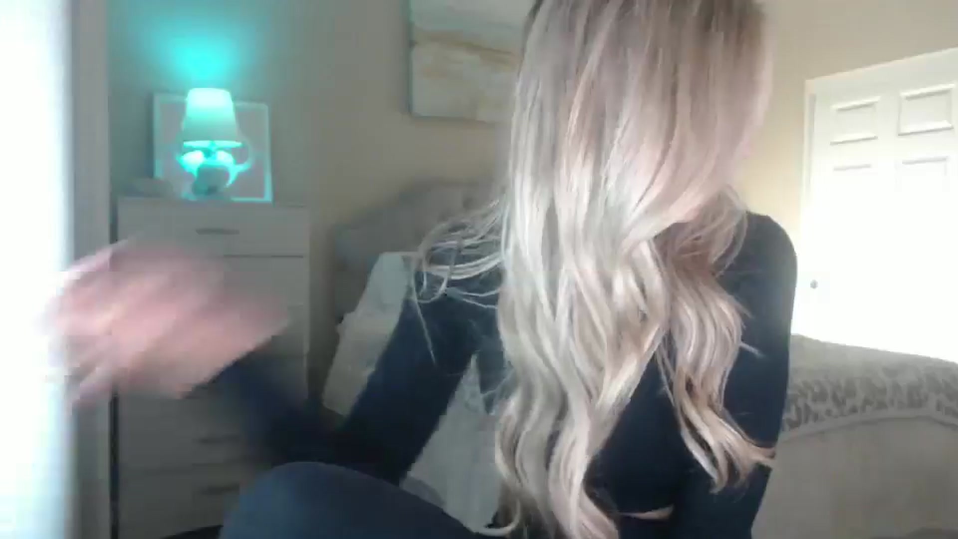 Gallery image thumbnail from Queen_bambii's myfreecams stream on, 01/22/2025, 06:46 image 2 of 20