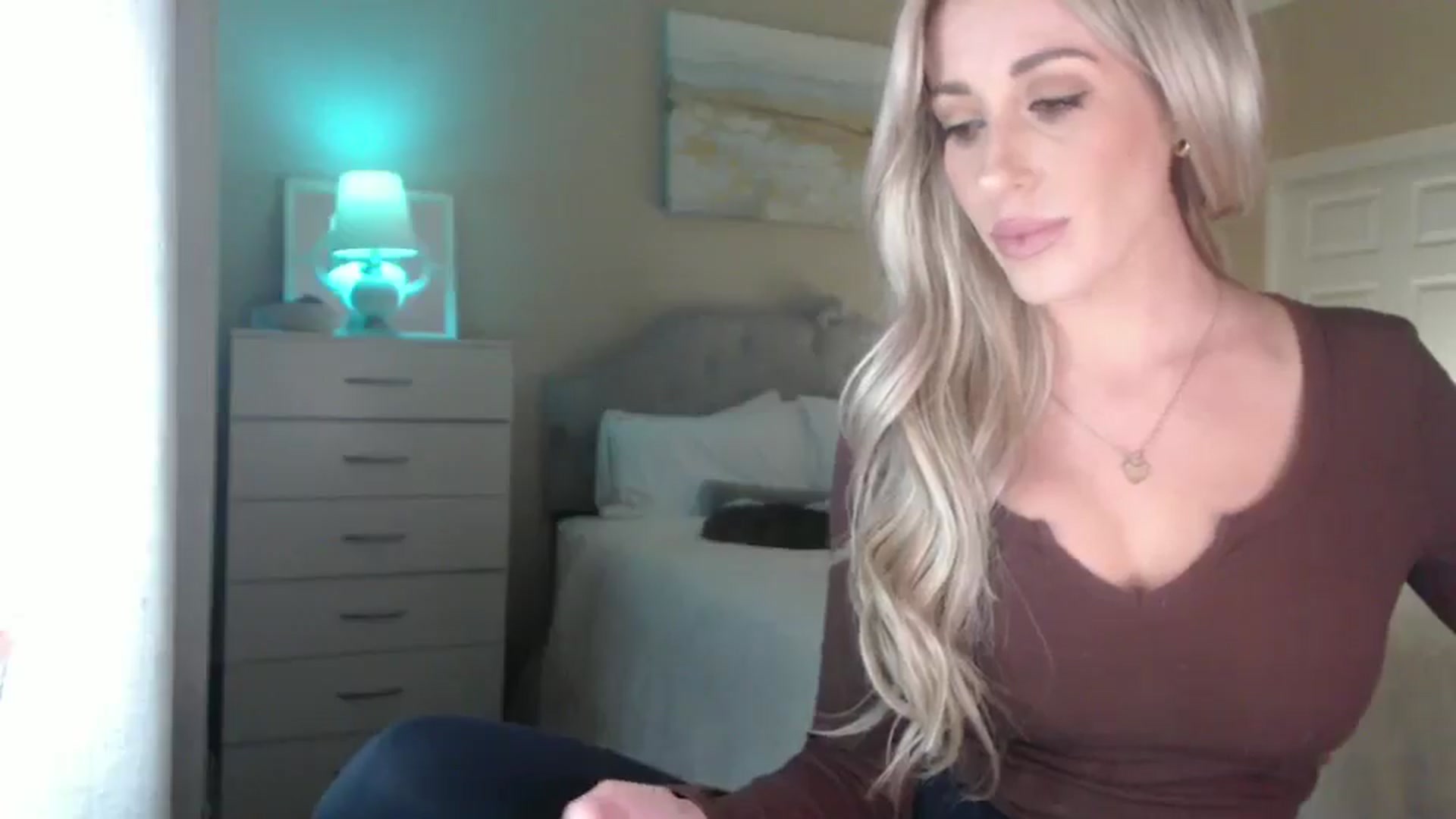Gallery image thumbnail from Queen_bambii's myfreecams stream on, 01/30/2025, 05:30 image 14 of 20