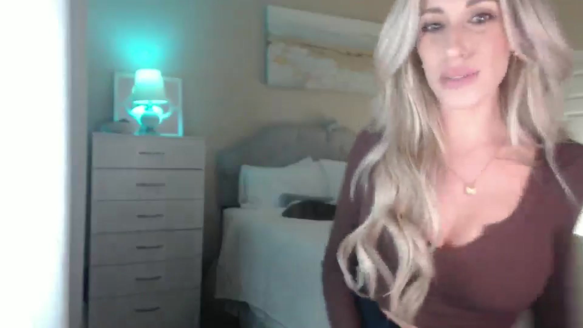 Gallery image thumbnail from Queen_bambii's myfreecams stream on, 01/30/2025, 05:30 image 5 of 20