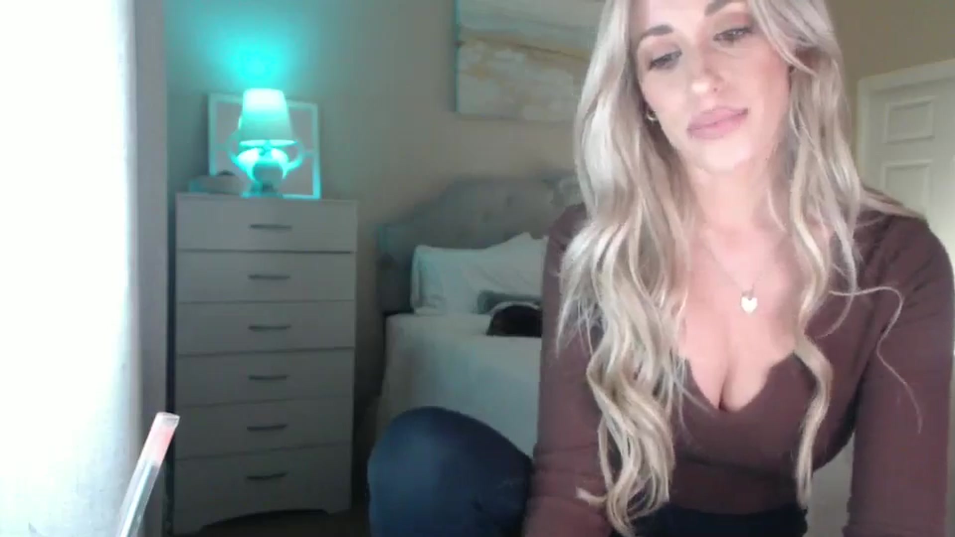 Gallery image thumbnail from Queen_bambii's myfreecams stream on, 01/30/2025, 07:37 image 8 of 20