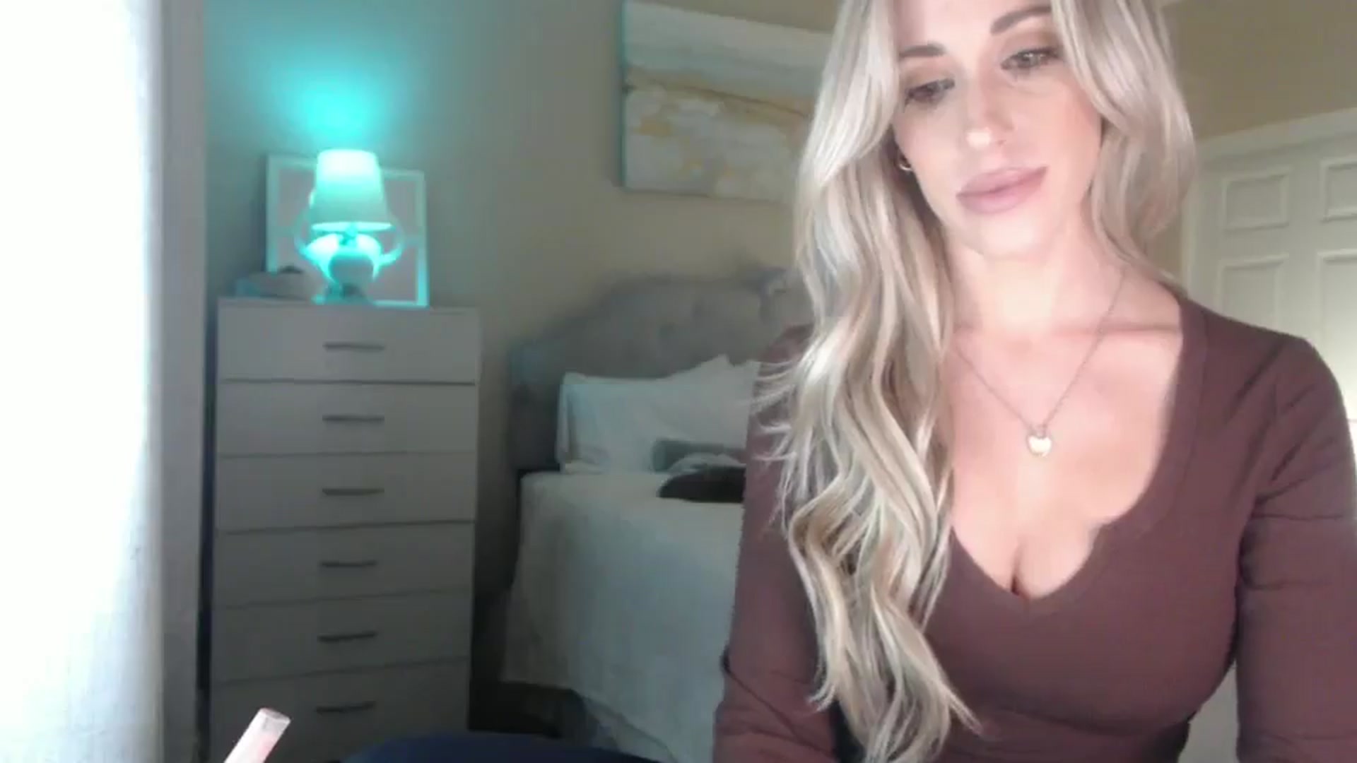 Gallery image thumbnail from Queen_bambii's myfreecams stream on, 01/30/2025, 07:37 image 6 of 20
