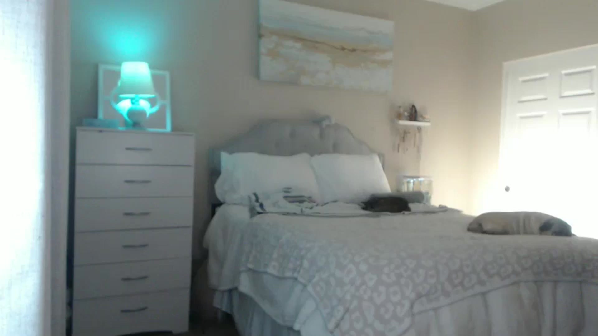 Gallery image thumbnail from Queen_bambii's myfreecams stream on, 02/03/2025, 06:17 image 19 of 20