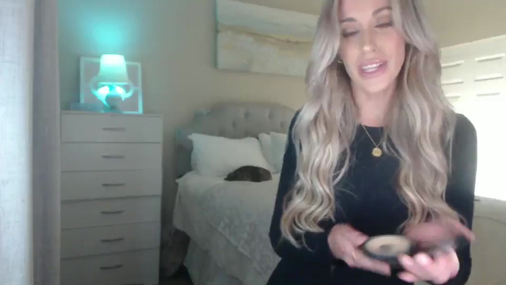 Gallery image thumbnail from Queen_bambii's myfreecams stream on, 02/23/2025, 04:43 image 11 of 20