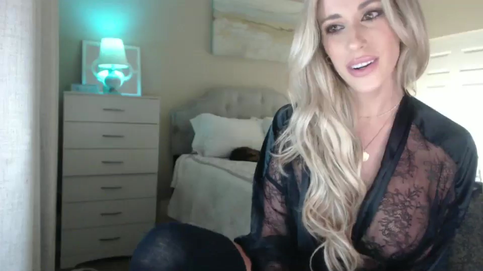 Gallery image thumbnail from Queen_bambii's myfreecams stream on, 03/08/2025, 08:57 image 2 of 20