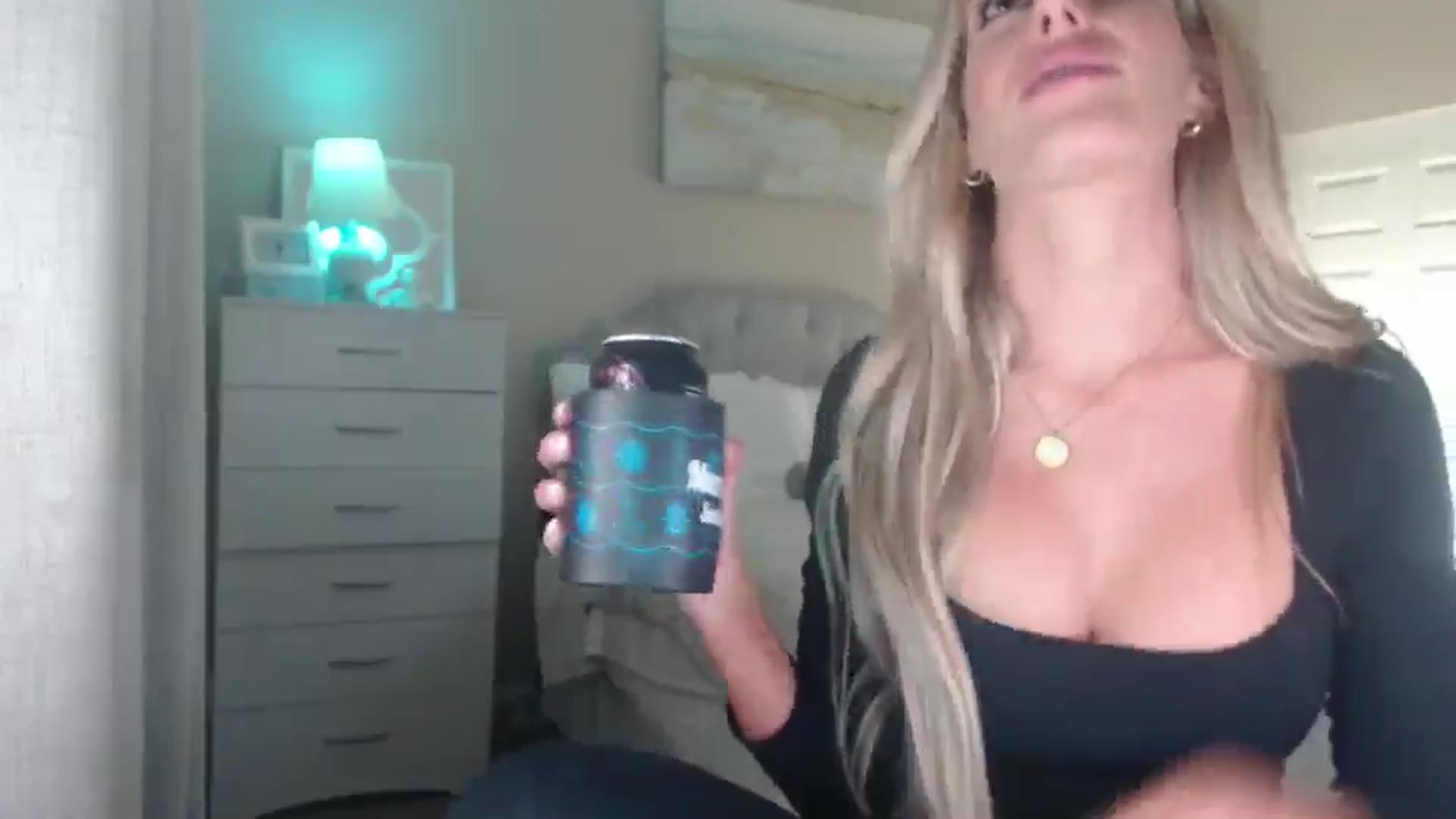 Gallery image thumbnail from Queen_bambii's myfreecams stream on, 07/30/2025, 05:57 image 12 of 20