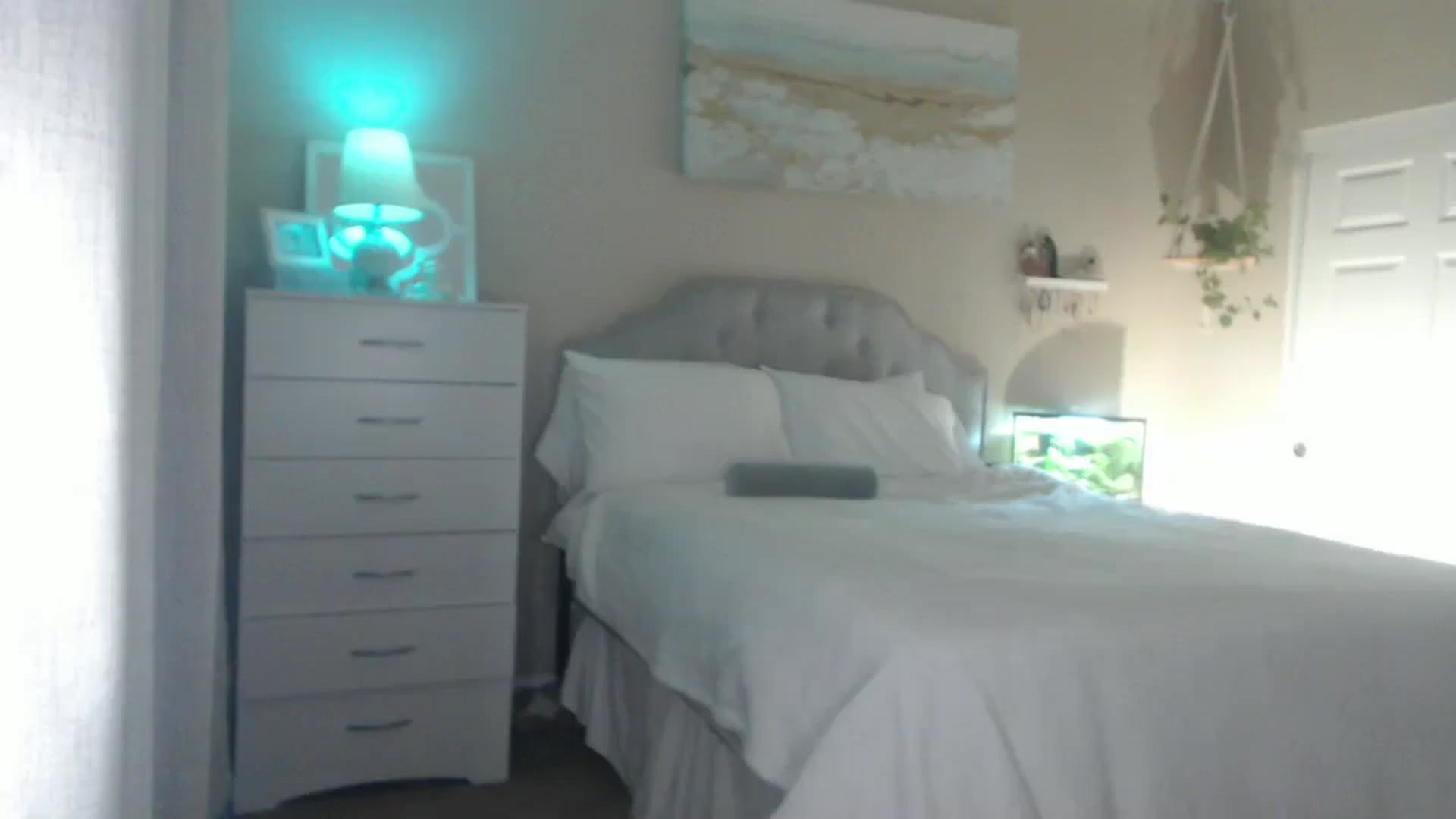 Gallery image thumbnail from Queen_bambii's myfreecams stream on, 08/12/2025, 07:54 image 9 of 20