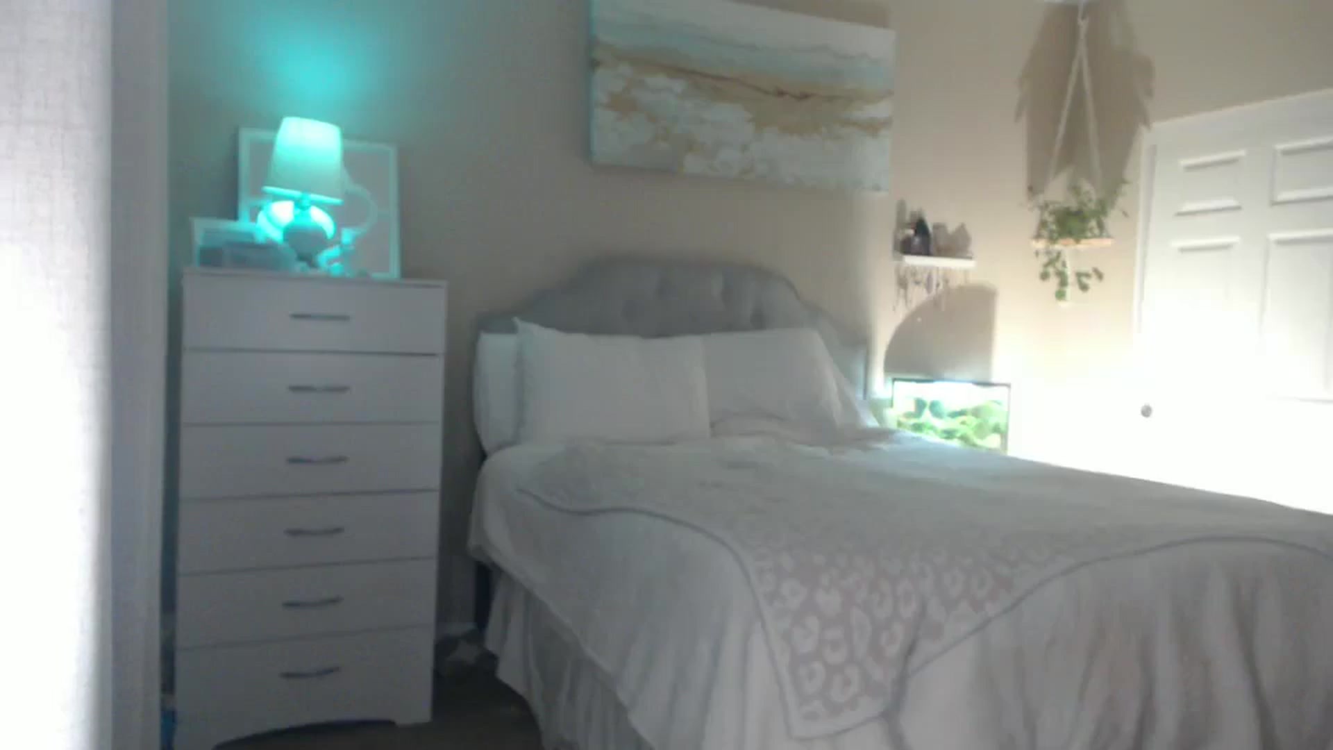 Gallery image thumbnail from Queen_bambii's myfreecams stream on, 08/15/2025, 07:09 image 14 of 20
