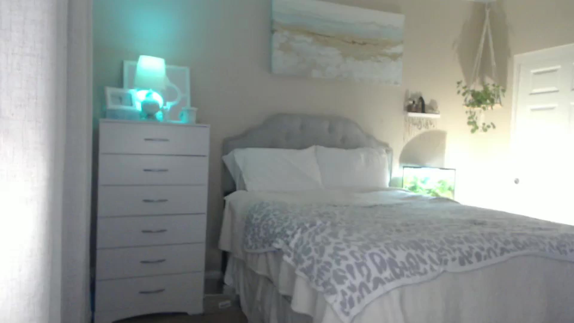 Gallery image thumbnail from Queen_bambii's myfreecams stream on, 09/16/2025, 06:44 image 12 of 20