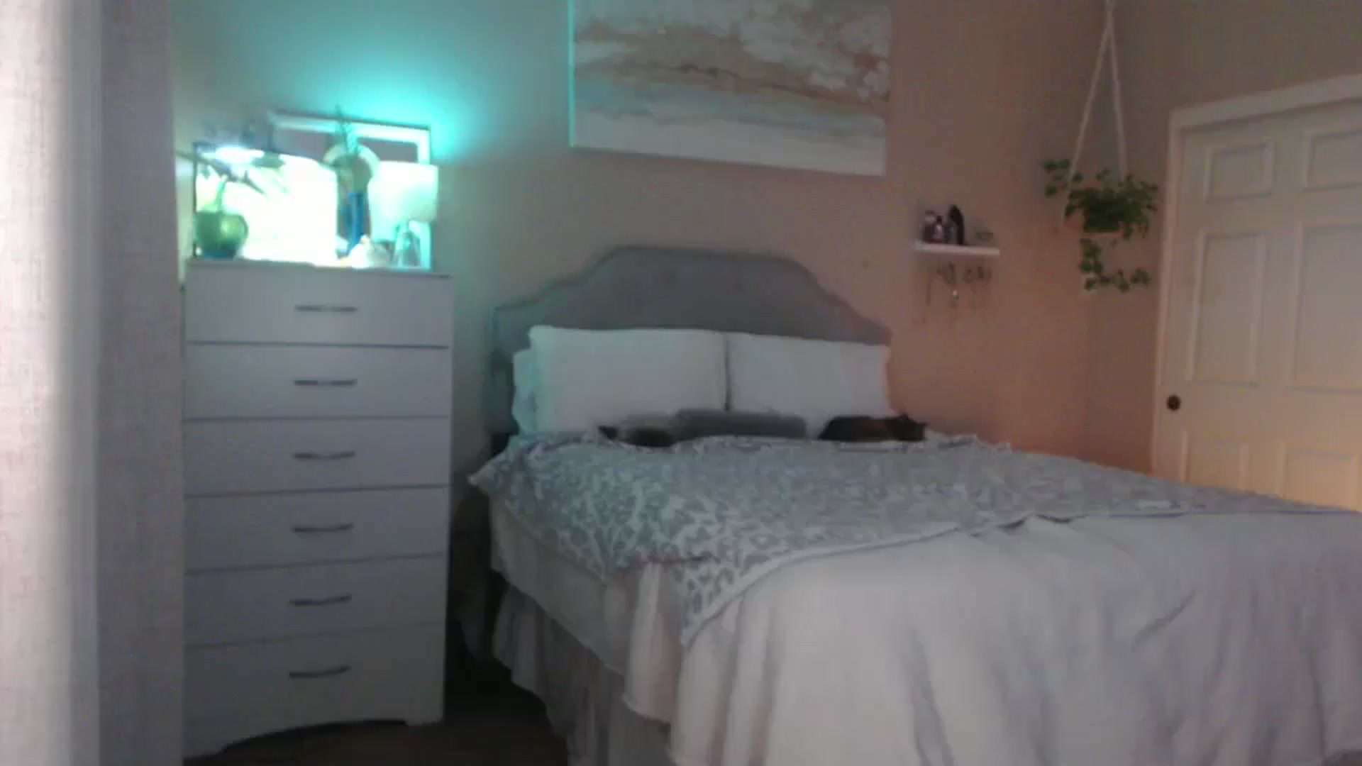 Gallery image thumbnail from Queen_bambii's myfreecams stream on, 10/19/2025, 06:56 image 6 of 20