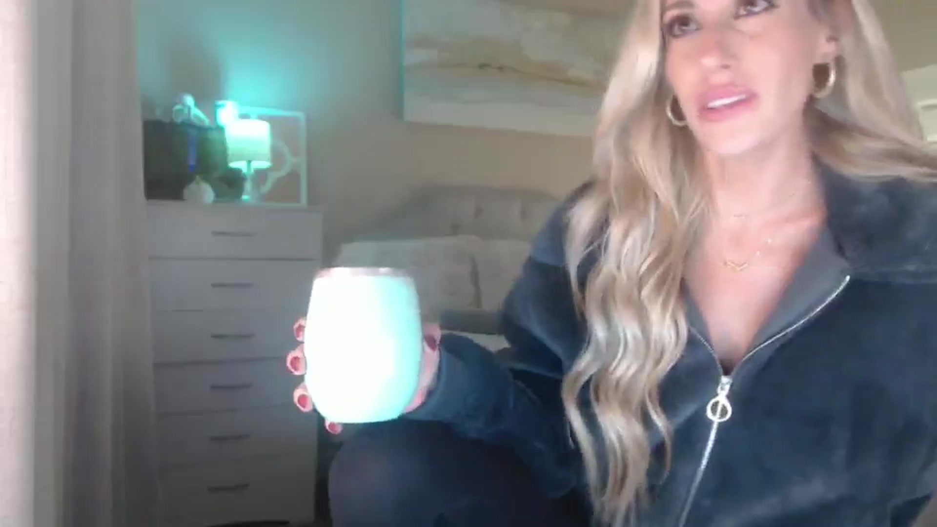 Gallery image thumbnail from Queen_bambii's myfreecams stream on, 12/12/2025, 07:14 image 20 of 20