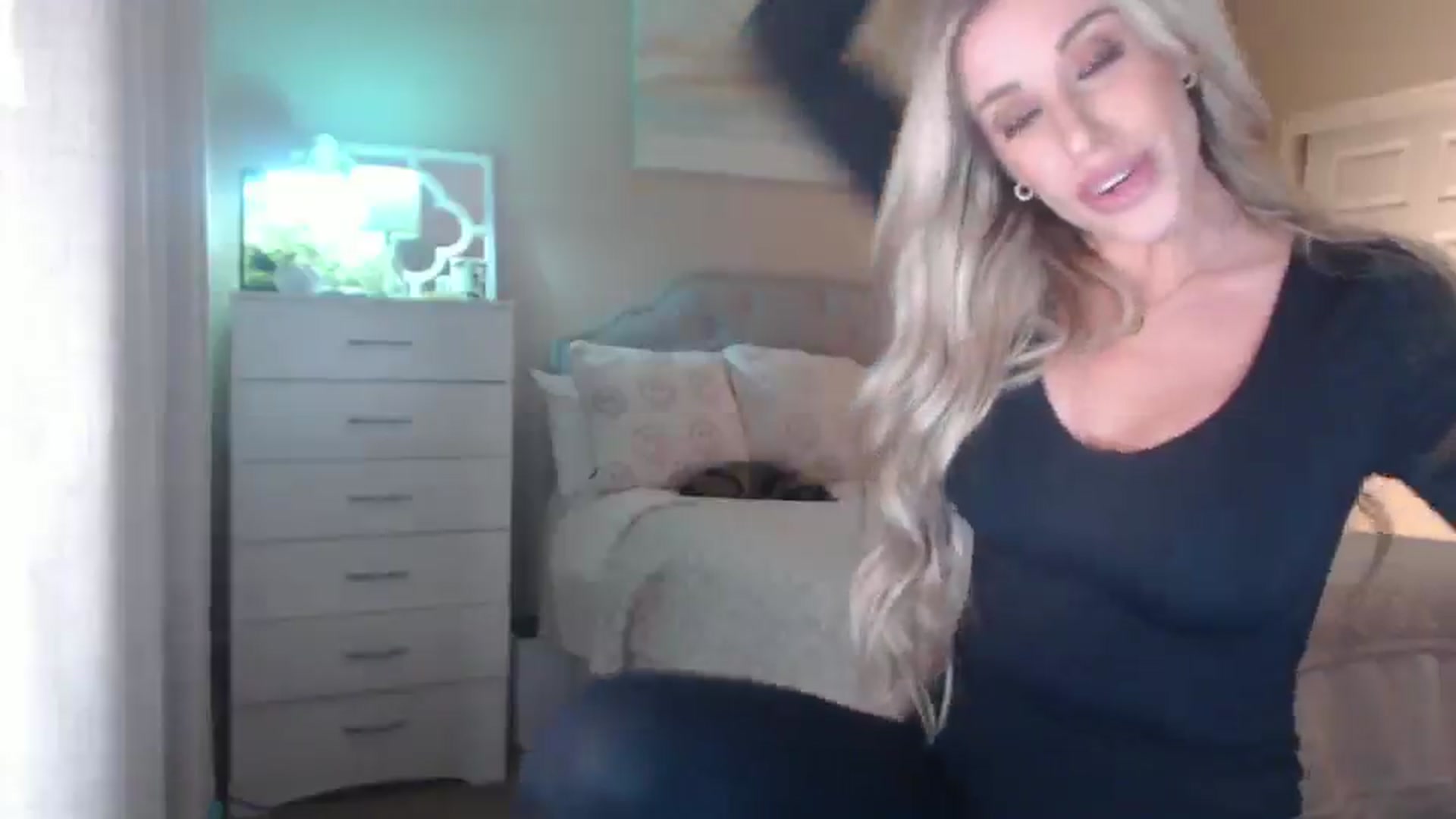 Gallery image thumbnail from Queen_bambii's myfreecams stream on, 01/31/2026, 06:05 image 5 of 20