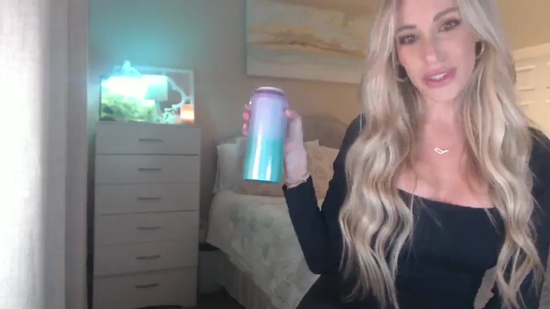 Gallery image thumbnail from Queen_bambii's myfreecams stream on, 02/11/2026, 08:57 image 2 of 20