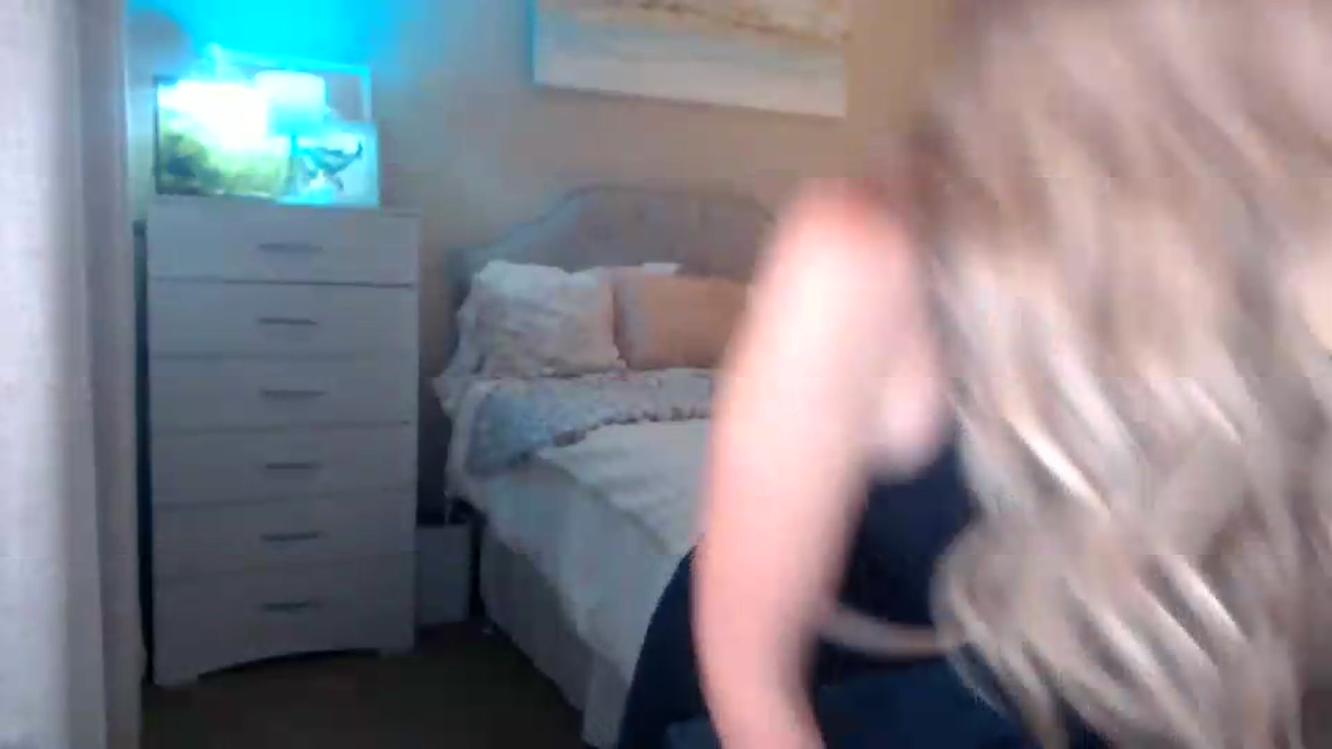 Gallery image thumbnail from Queen_bambii's myfreecams stream on, 06/07/2026, 05:32 image 4 of 20