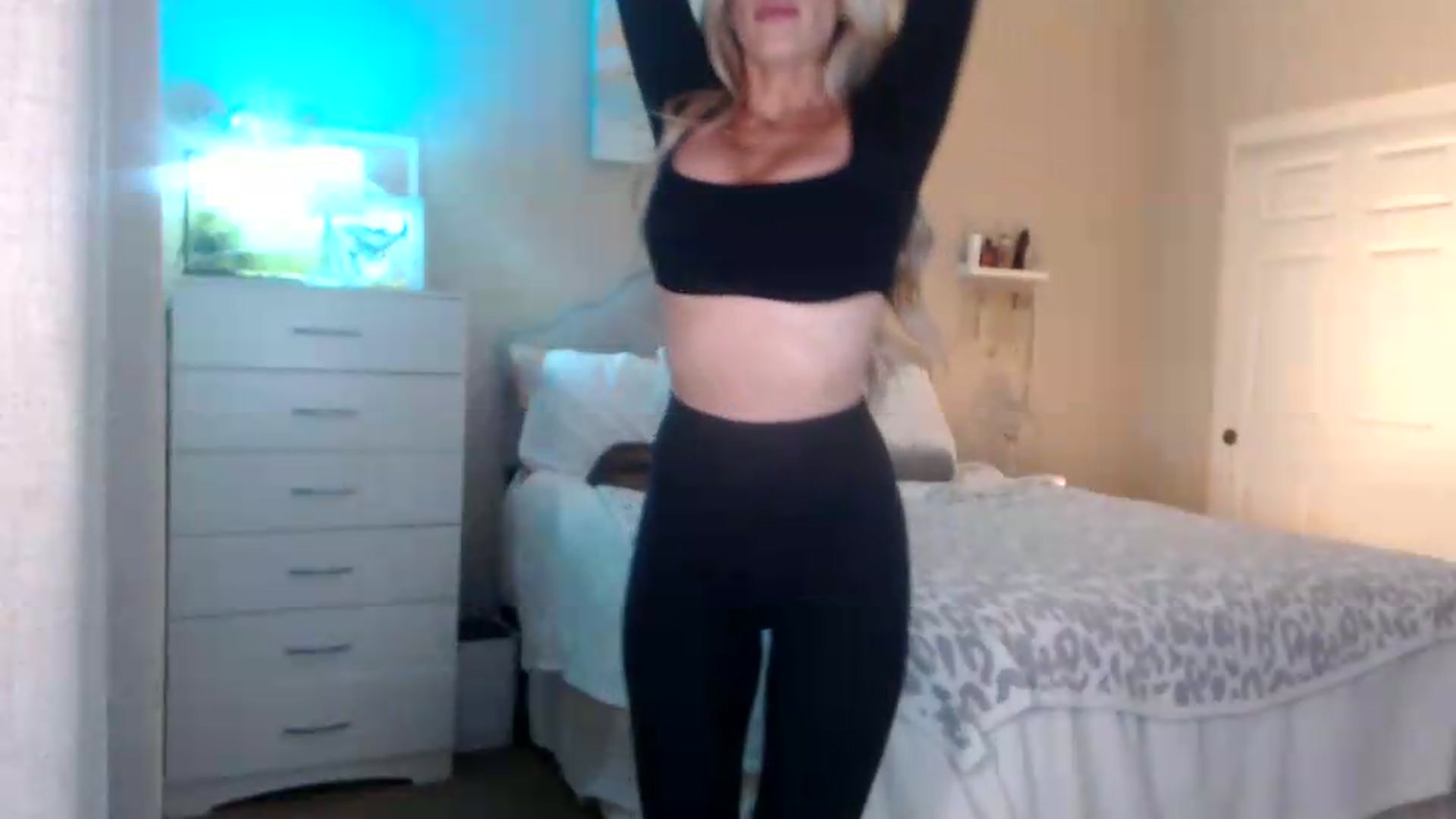 Gallery image thumbnail from Queen_bambii's myfreecams stream on, 06/11/2026, 05:00 image 16 of 20