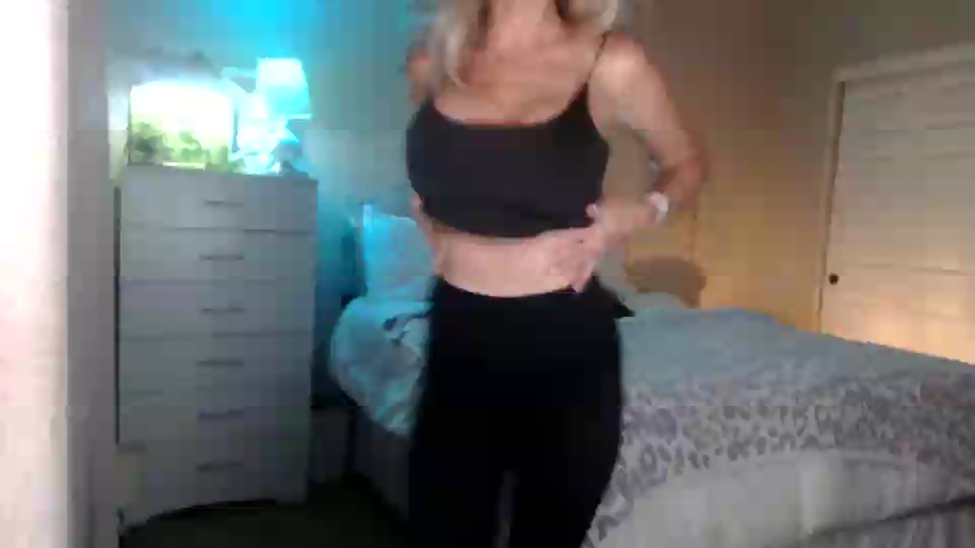 Gallery image thumbnail from Queen_bambii's myfreecams stream on, 06/28/2026, 05:00 image 19 of 20