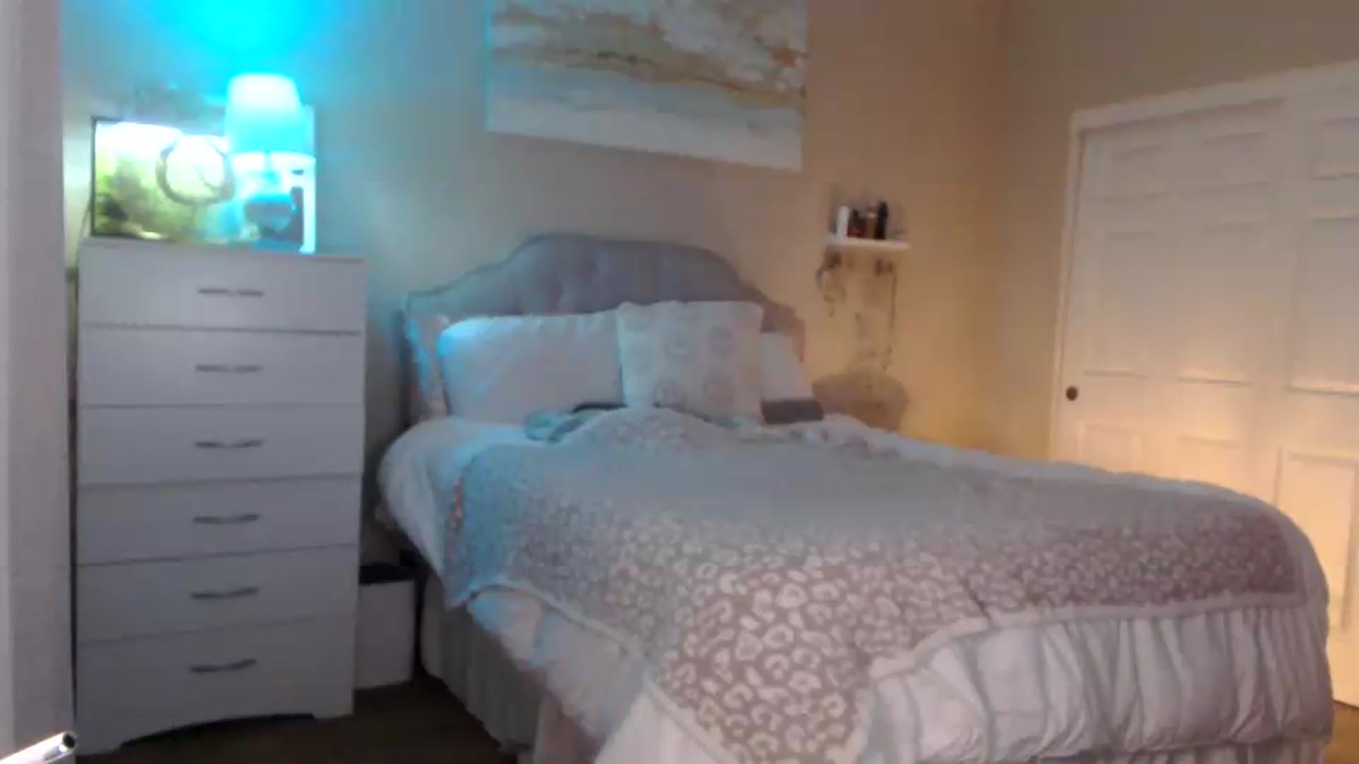 Gallery image thumbnail from Queen_bambii's myfreecams stream on, 07/02/2026, 06:37 image 16 of 20
