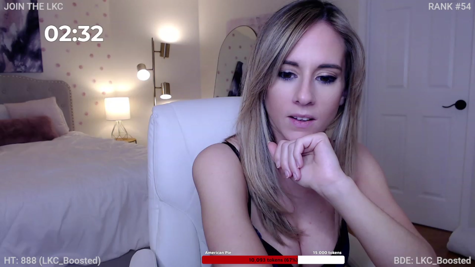 Gallery image thumbnail from Queen_of_LKC's myfreecams stream on, 11/17/2022, 04:01 image 20 of 20