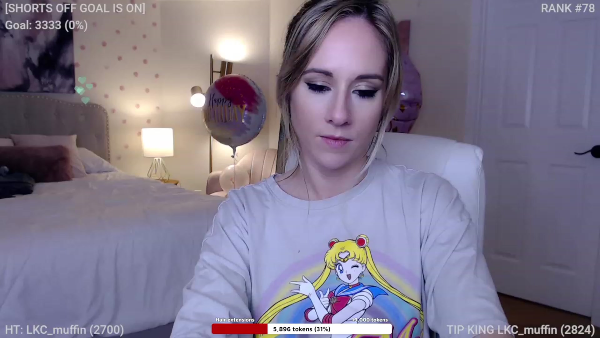 Gallery image thumbnail from Queen_of_LKC's myfreecams stream on, 11/26/2022, 04:00 image 5 of 20