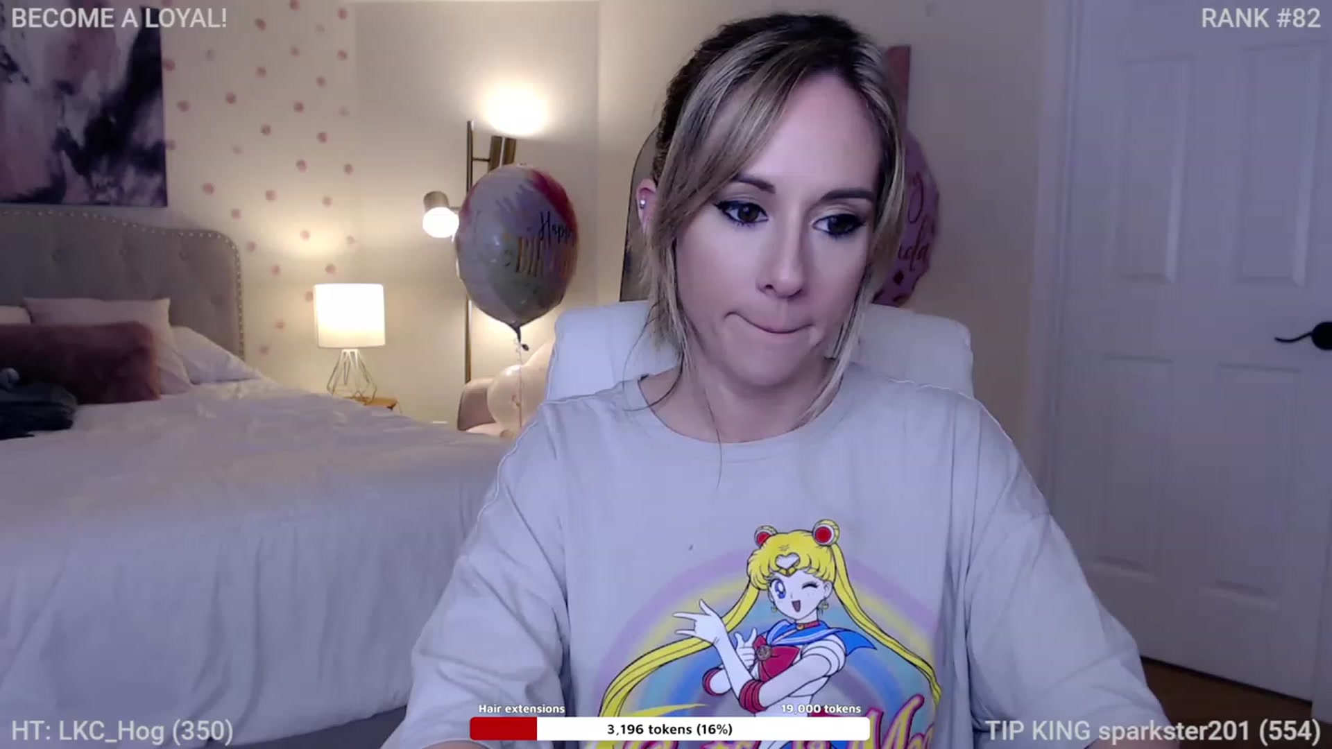 Gallery image thumbnail from Queen_of_LKC's myfreecams stream on, 11/26/2022, 04:00 image 1 of 20