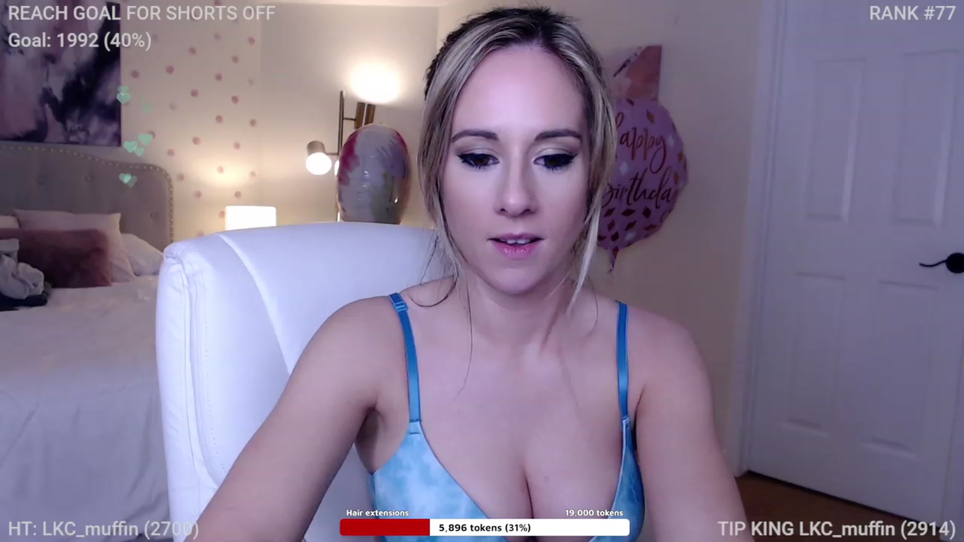 Gallery image thumbnail from Queen_of_LKC's myfreecams stream on, 11/26/2022, 04:00 image 11 of 20