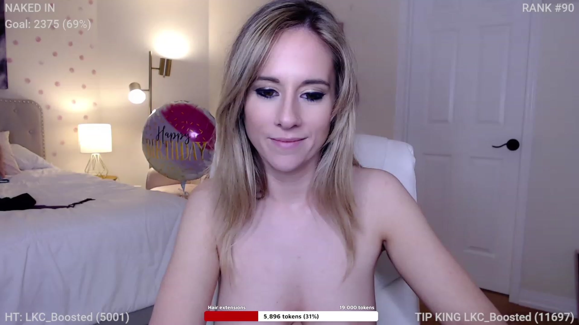 Gallery image thumbnail from Queen_of_LKC's myfreecams stream on, 11/29/2022, 03:52 image 11 of 20