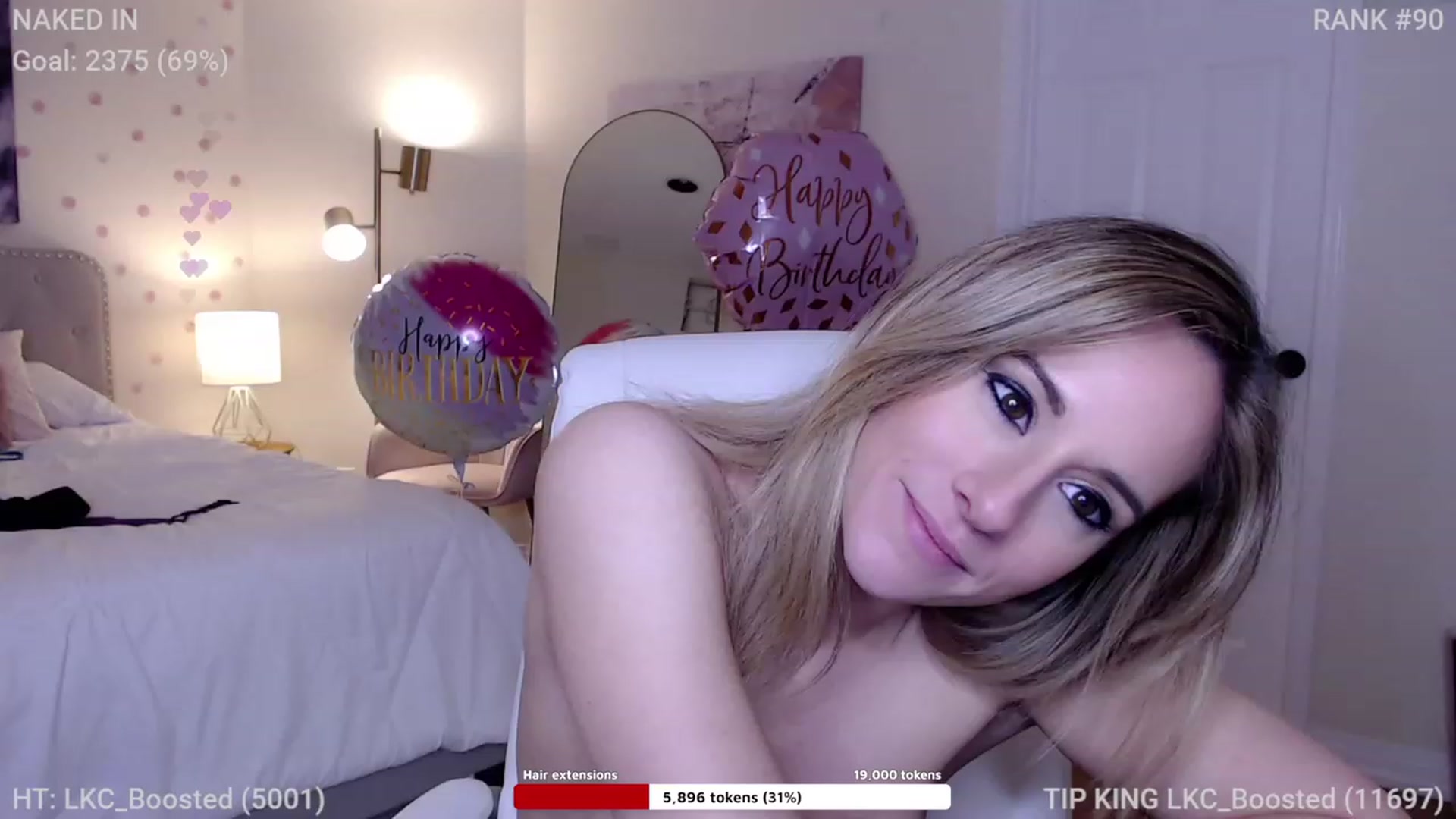 Gallery image thumbnail from Queen_of_LKC's myfreecams stream on, 11/29/2022, 03:52 image 10 of 20
