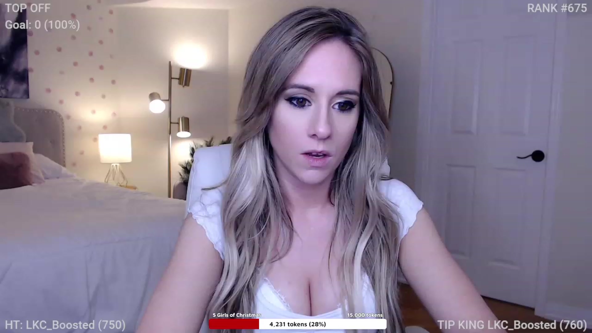 Gallery image thumbnail from Queen_of_LKC's myfreecams stream on, 12/03/2022, 02:44 image 18 of 20