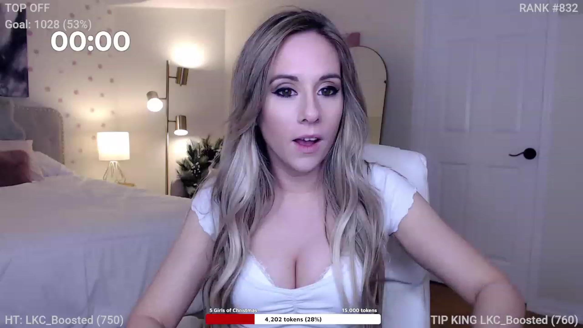 Gallery image thumbnail from Queen_of_LKC's myfreecams stream on, 12/03/2022, 02:44 image 11 of 20