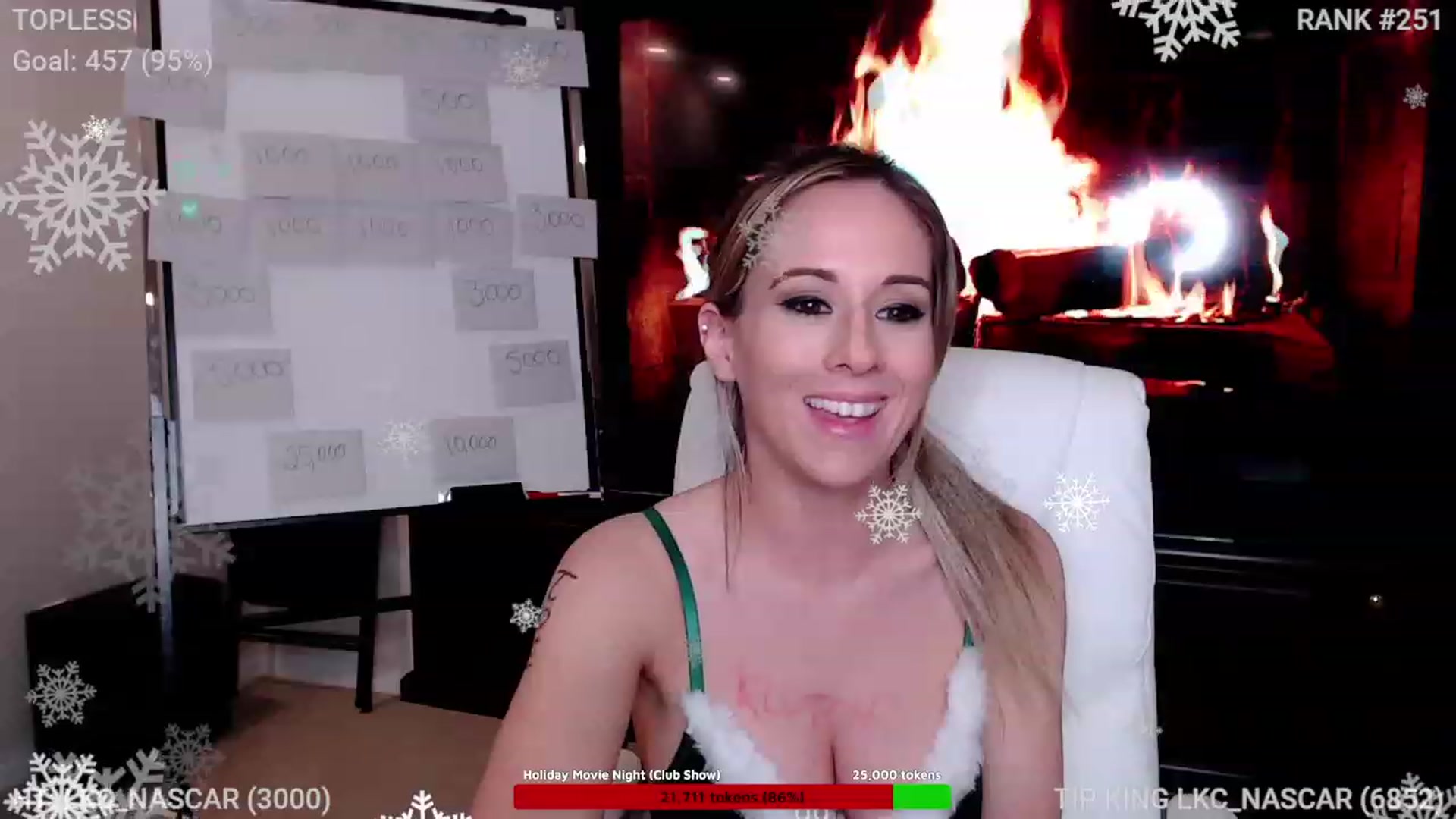 Gallery image thumbnail from Queen_of_LKC's myfreecams stream on, 12/17/2022, 05:16 image 10 of 20