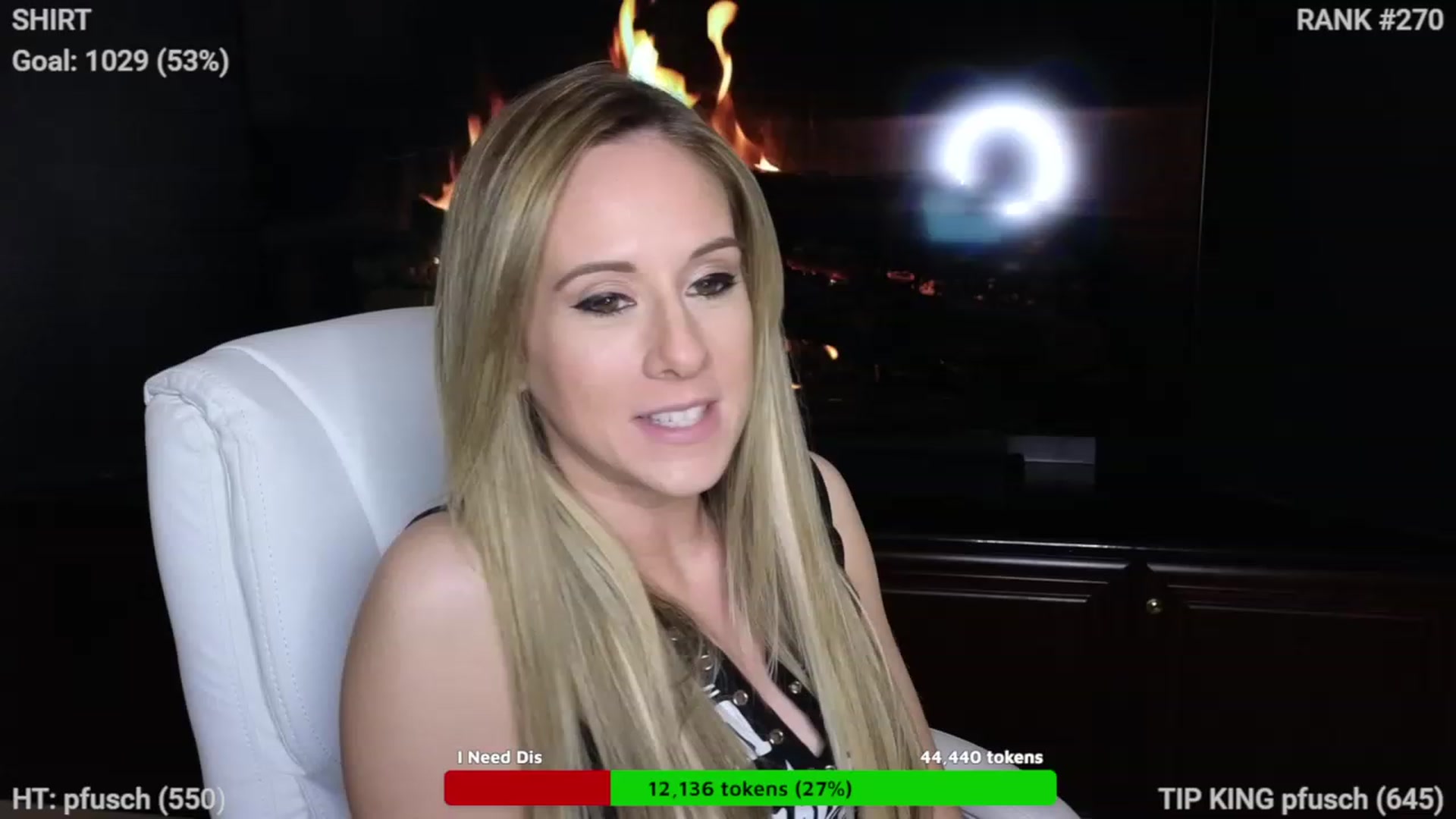 Gallery image thumbnail from Queen_of_LKC's myfreecams stream on, 12/24/2022, 03:32 image 11 of 20