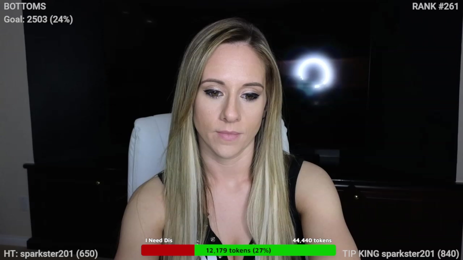 Gallery image thumbnail from Queen_of_LKC's myfreecams stream on, 12/24/2022, 04:17 image 5 of 20