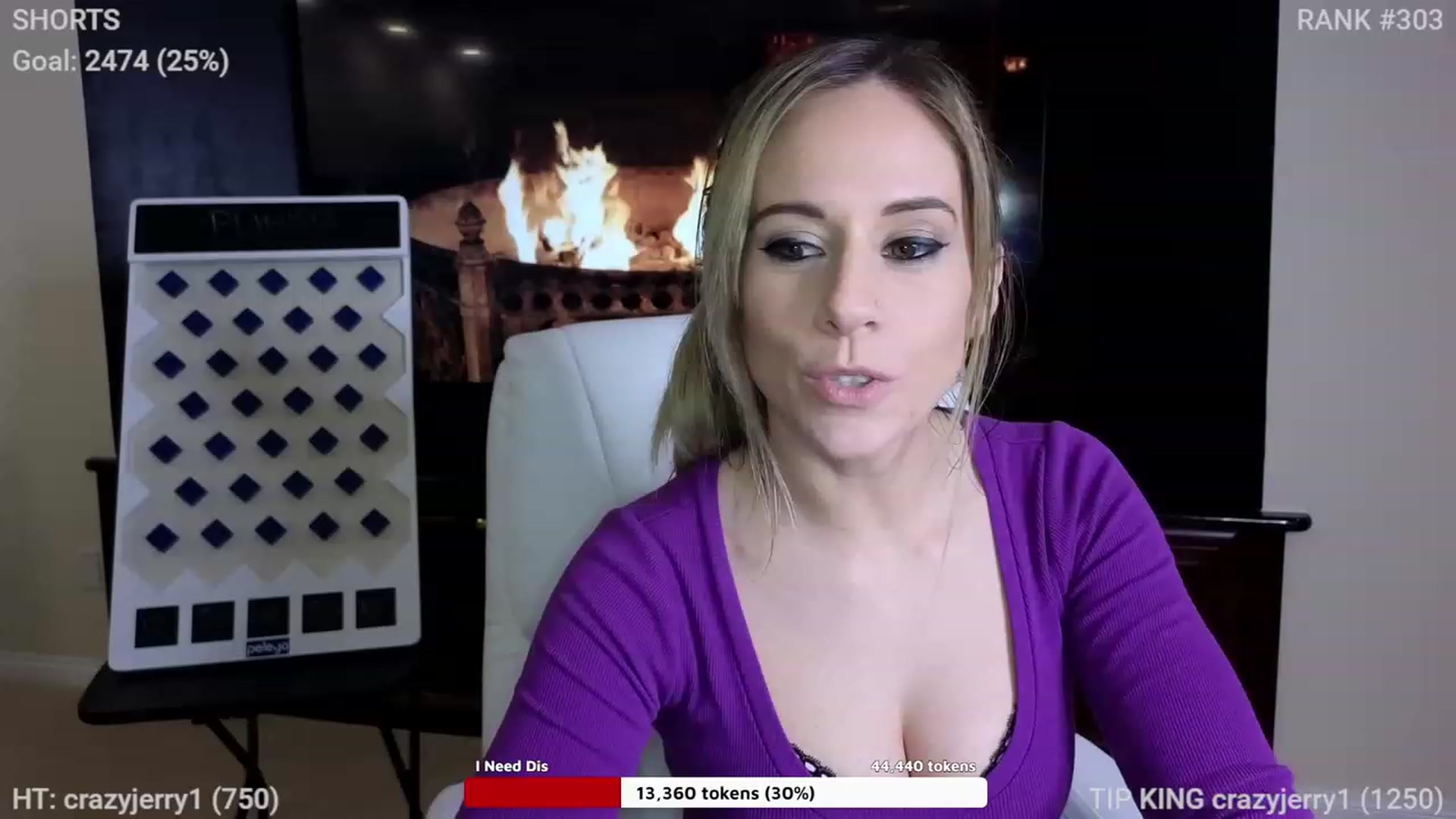 Gallery image thumbnail from Queen_of_LKC's myfreecams stream on, 12/29/2022, 04:43 image 2 of 20