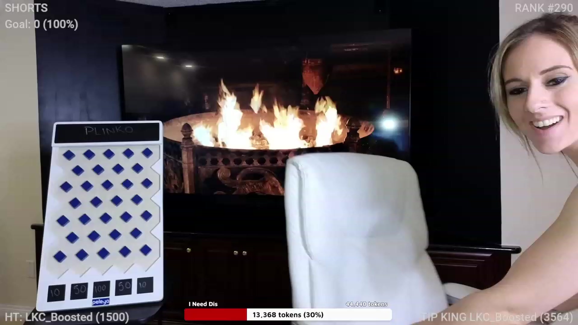 Gallery image thumbnail from Queen_of_LKC's myfreecams stream on, 12/29/2022, 04:43 image 4 of 20