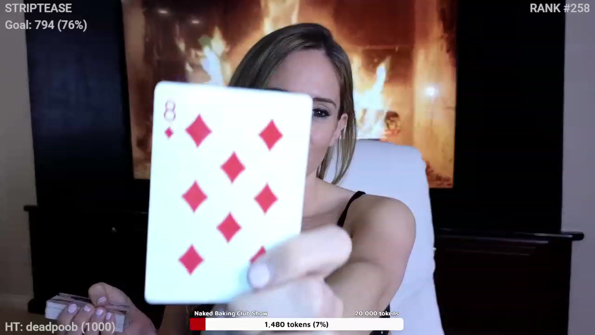 Gallery image thumbnail from Queen_of_LKC's myfreecams stream on, 12/31/2022, 05:20 image 11 of 20