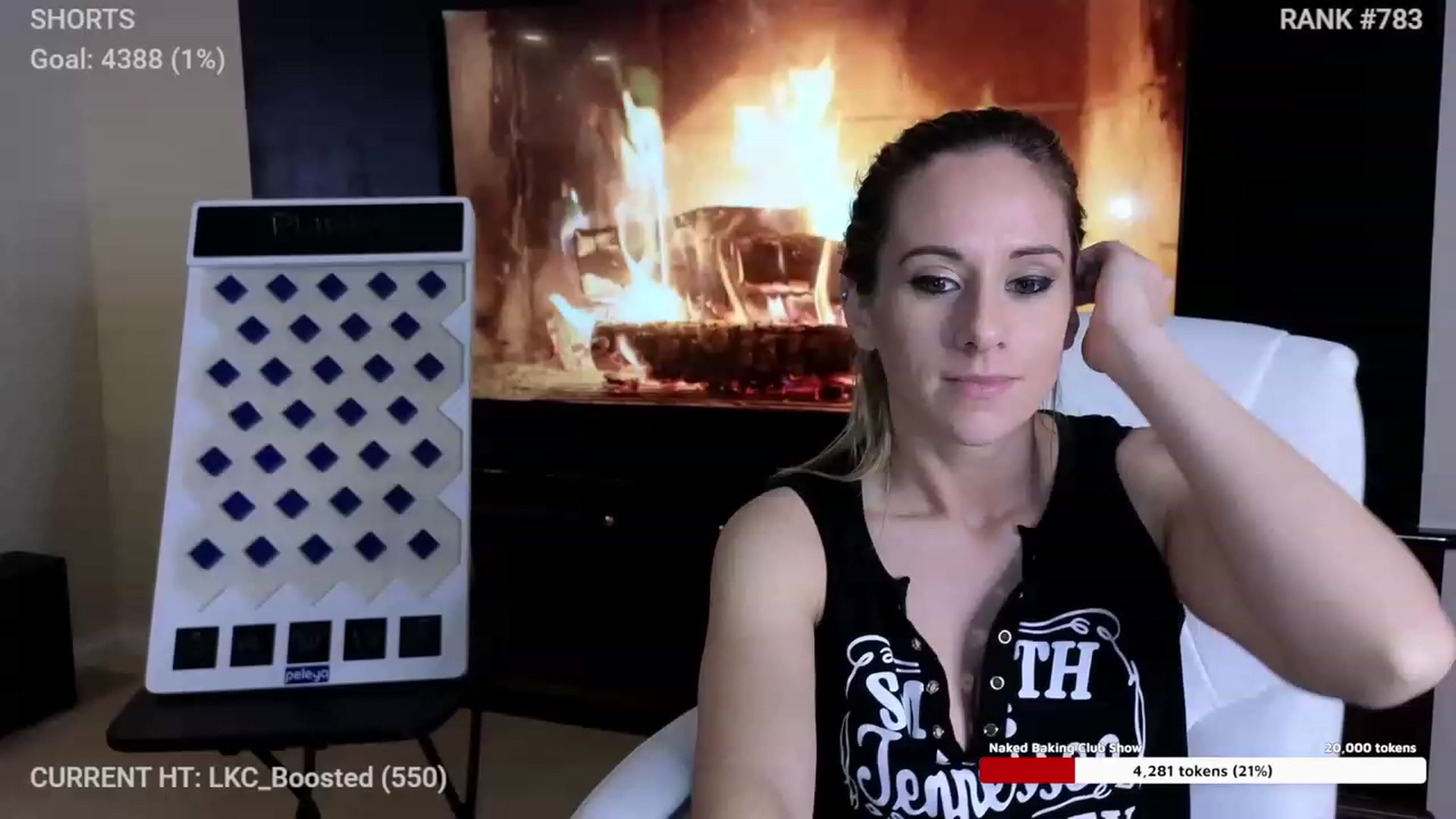 Gallery image thumbnail from Queen_of_LKC's myfreecams stream on, 01/05/2023, 05:15 image 9 of 20
