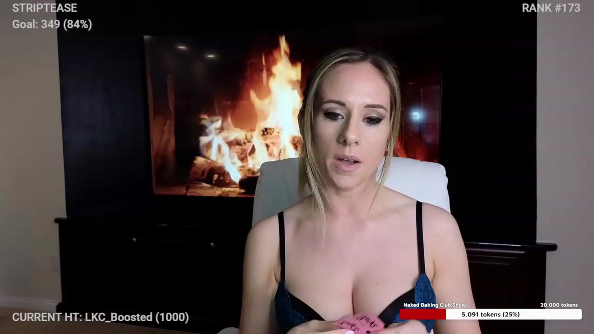Gallery image thumbnail from Queen_of_LKC's myfreecams stream on, 01/07/2023, 05:03 image 15 of 20