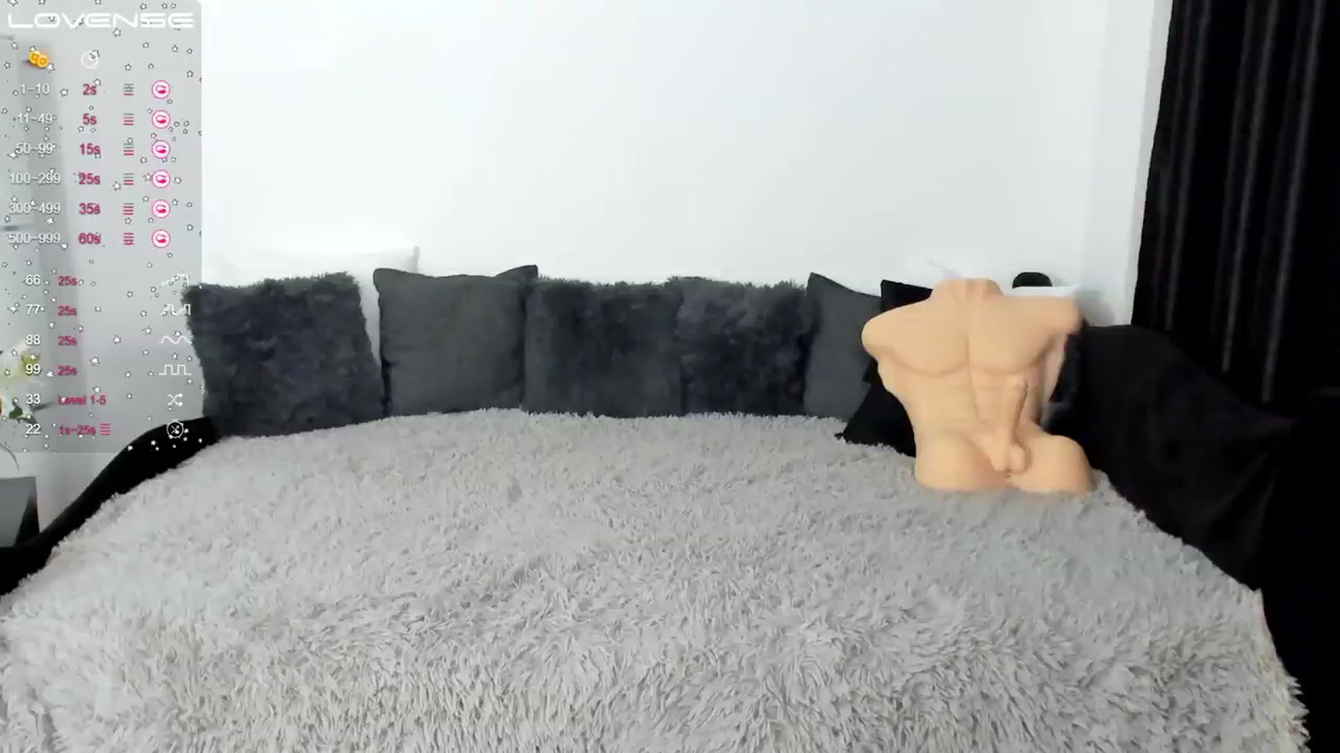 Gallery image thumbnail from Queenevamaria's myfreecams stream on, 08/12/2023, 20:24 image 11 of 20