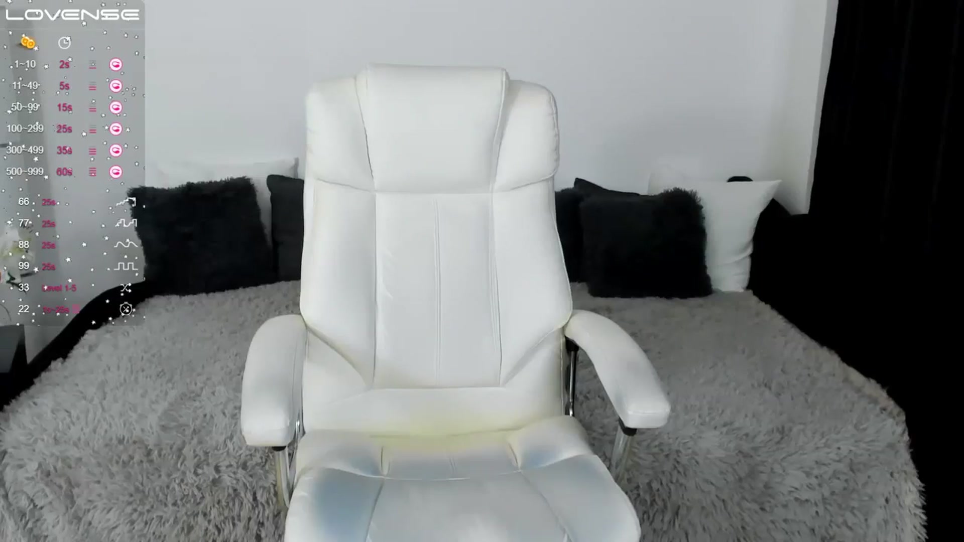 Gallery image thumbnail from Queenevamaria's myfreecams stream on, 08/14/2023, 23:06 image 9 of 20